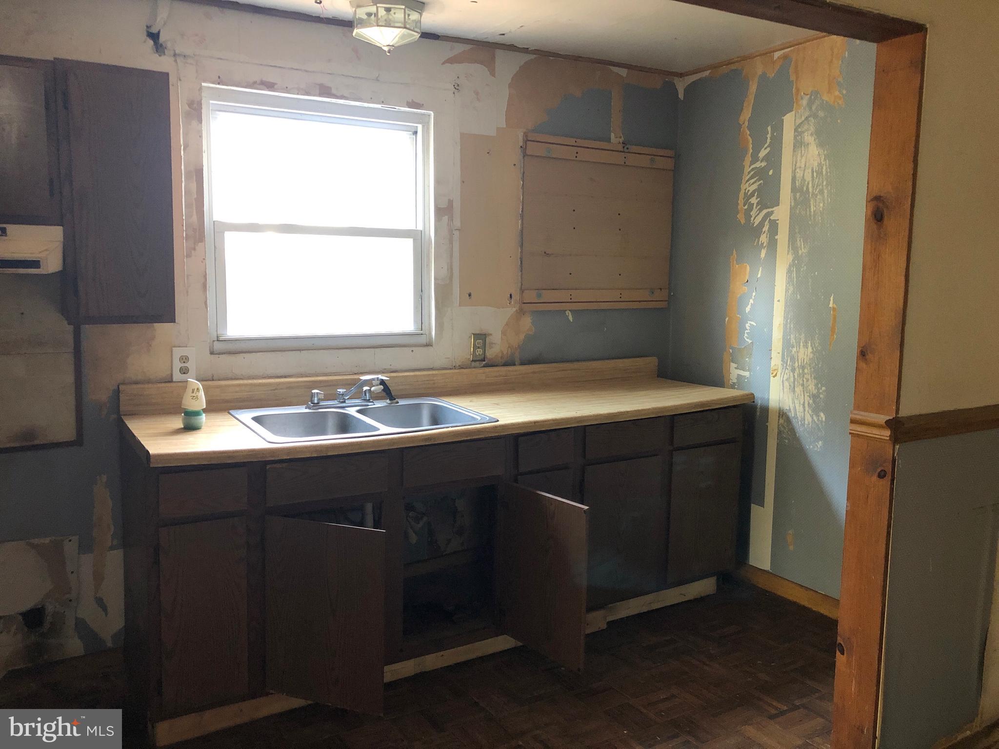 RIVIERA BEACH - Residential