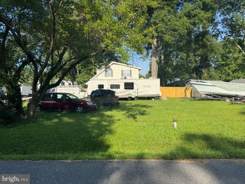 Vacant Land For Sale - 1198 Oak Avenue<br/> SHADY SIDE, MD 20764