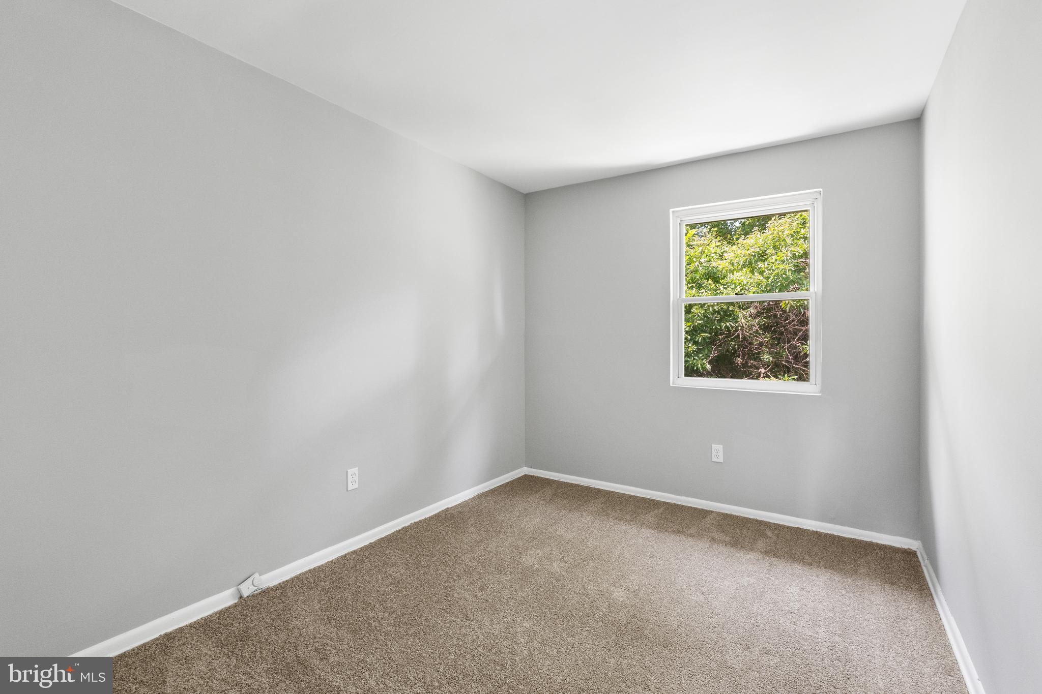 CENTRAL PARK CONDO - Residential