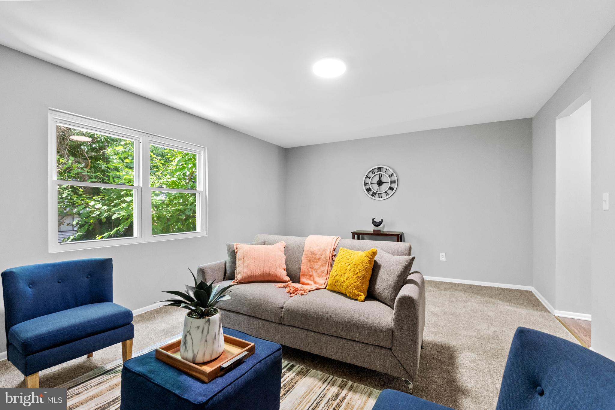 CENTRAL PARK CONDO - Residential