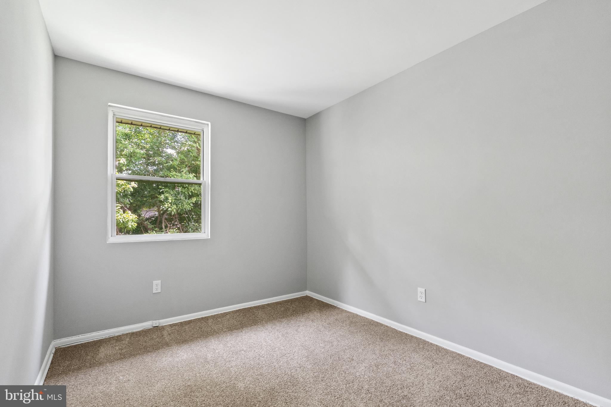 CENTRAL PARK CONDO - Residential