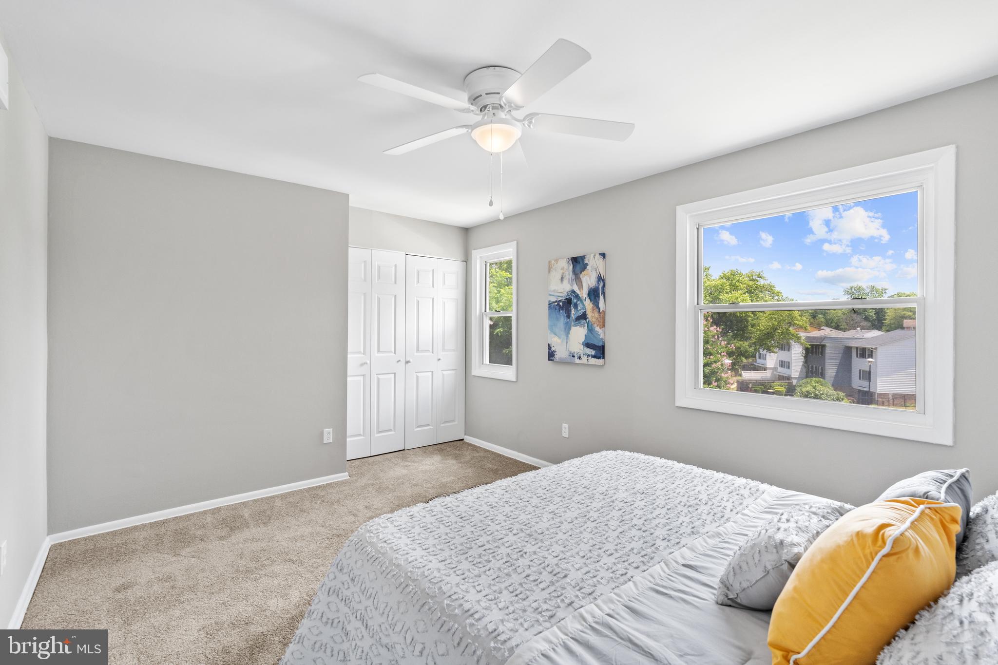 CENTRAL PARK CONDO - Residential