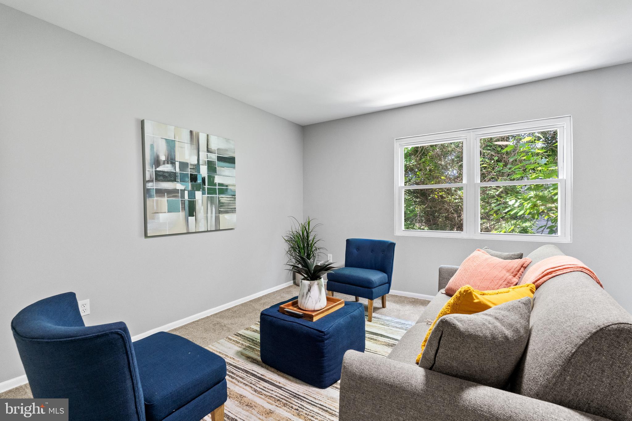 CENTRAL PARK CONDO - Residential