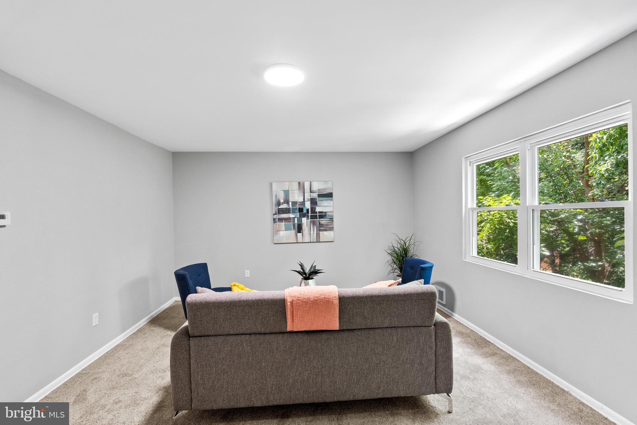 CENTRAL PARK CONDO - Residential