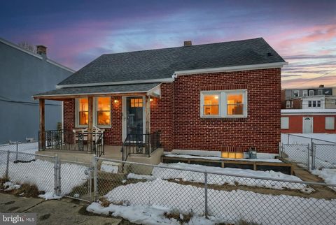 231 ROCKDALE AVENUE YORK PA 17403