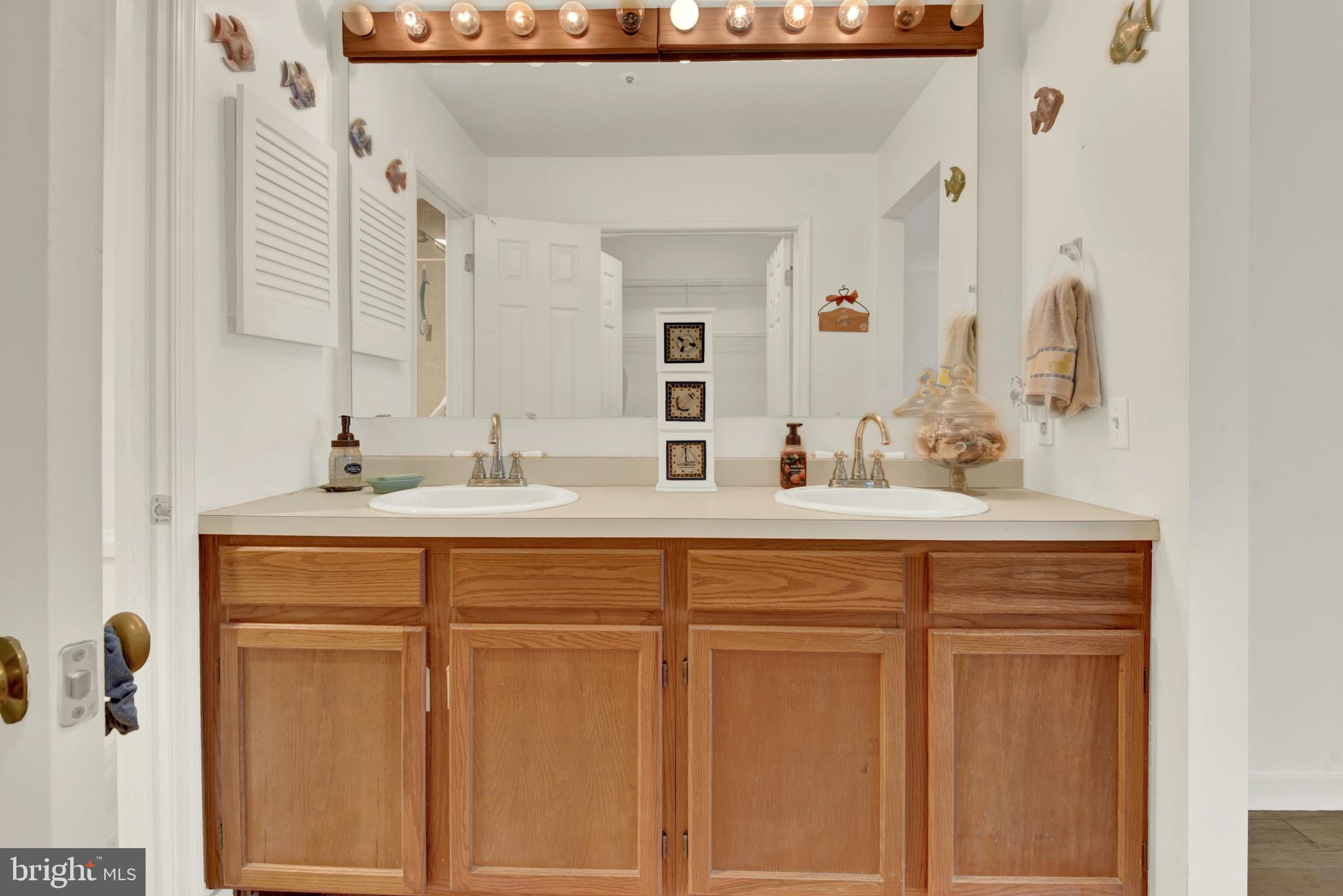 PARRS RIDGE - Residential