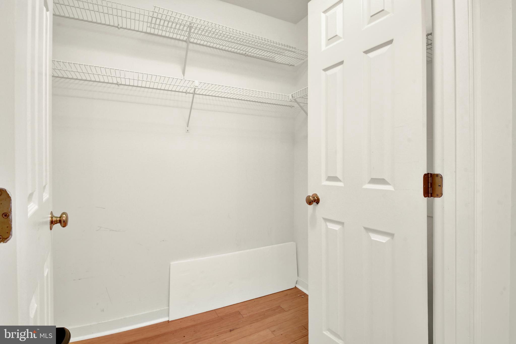 PARRS RIDGE - Residential