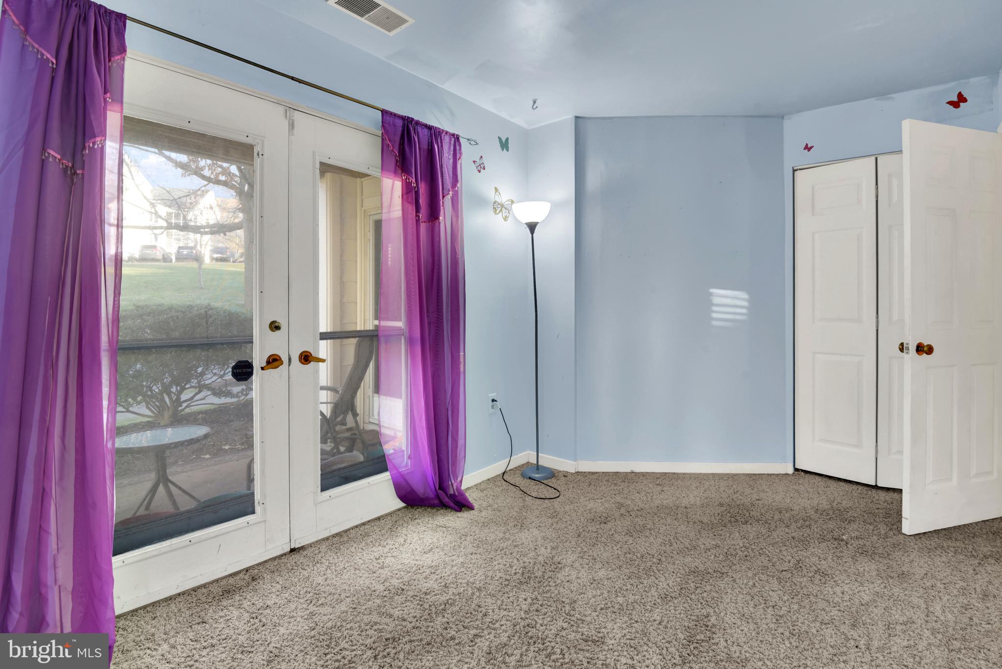 PARRS RIDGE - Residential