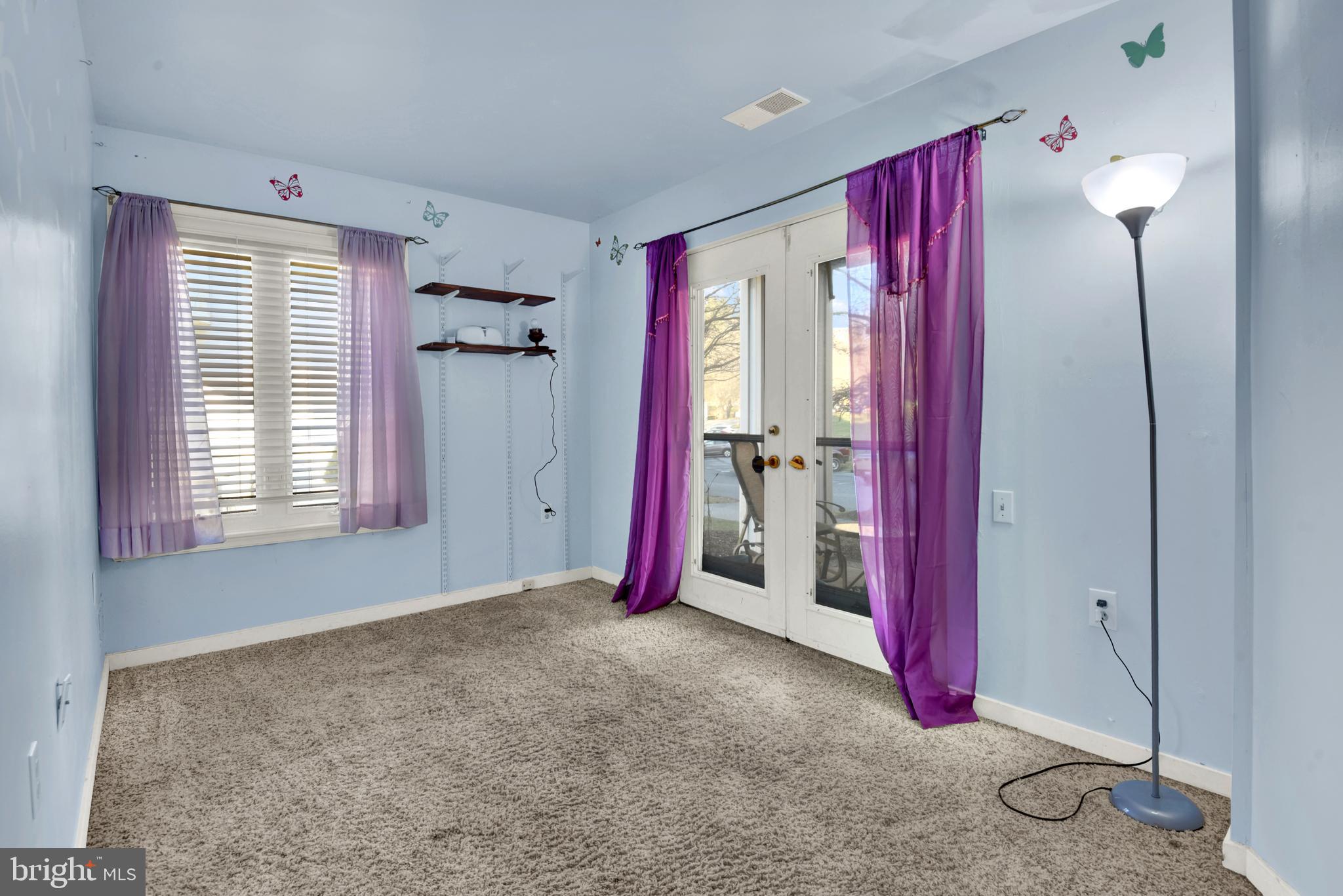 PARRS RIDGE - Residential