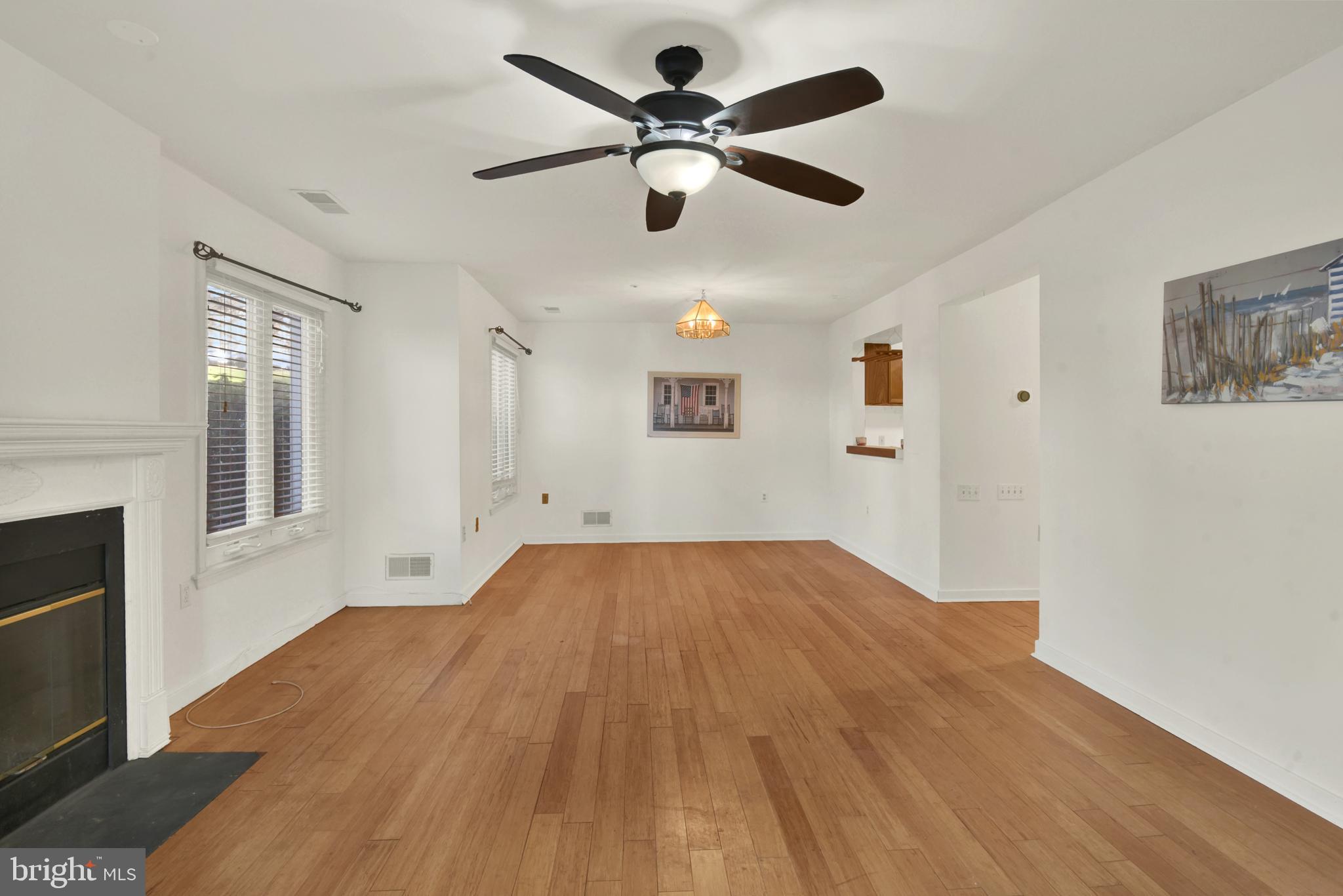 PARRS RIDGE - Residential