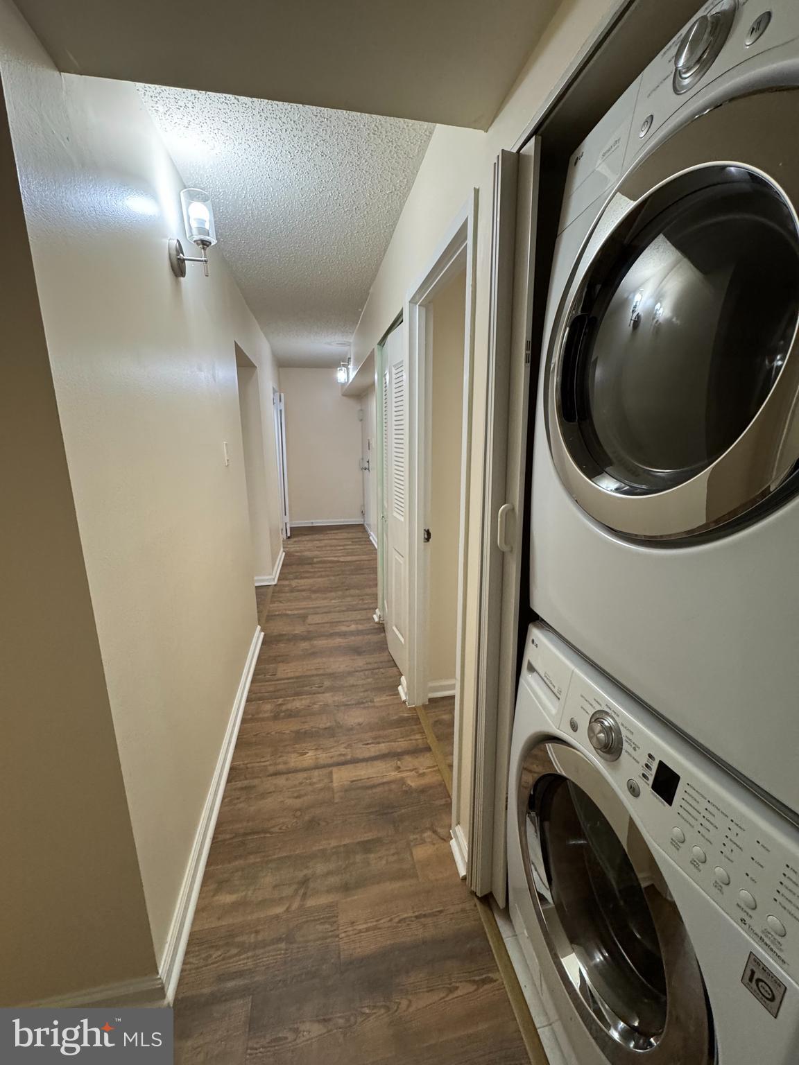 SHADOWOOD - Residential