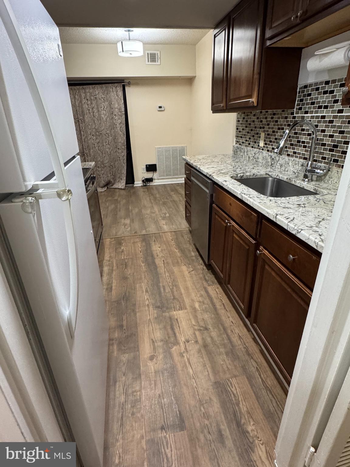 SHADOWOOD - Residential