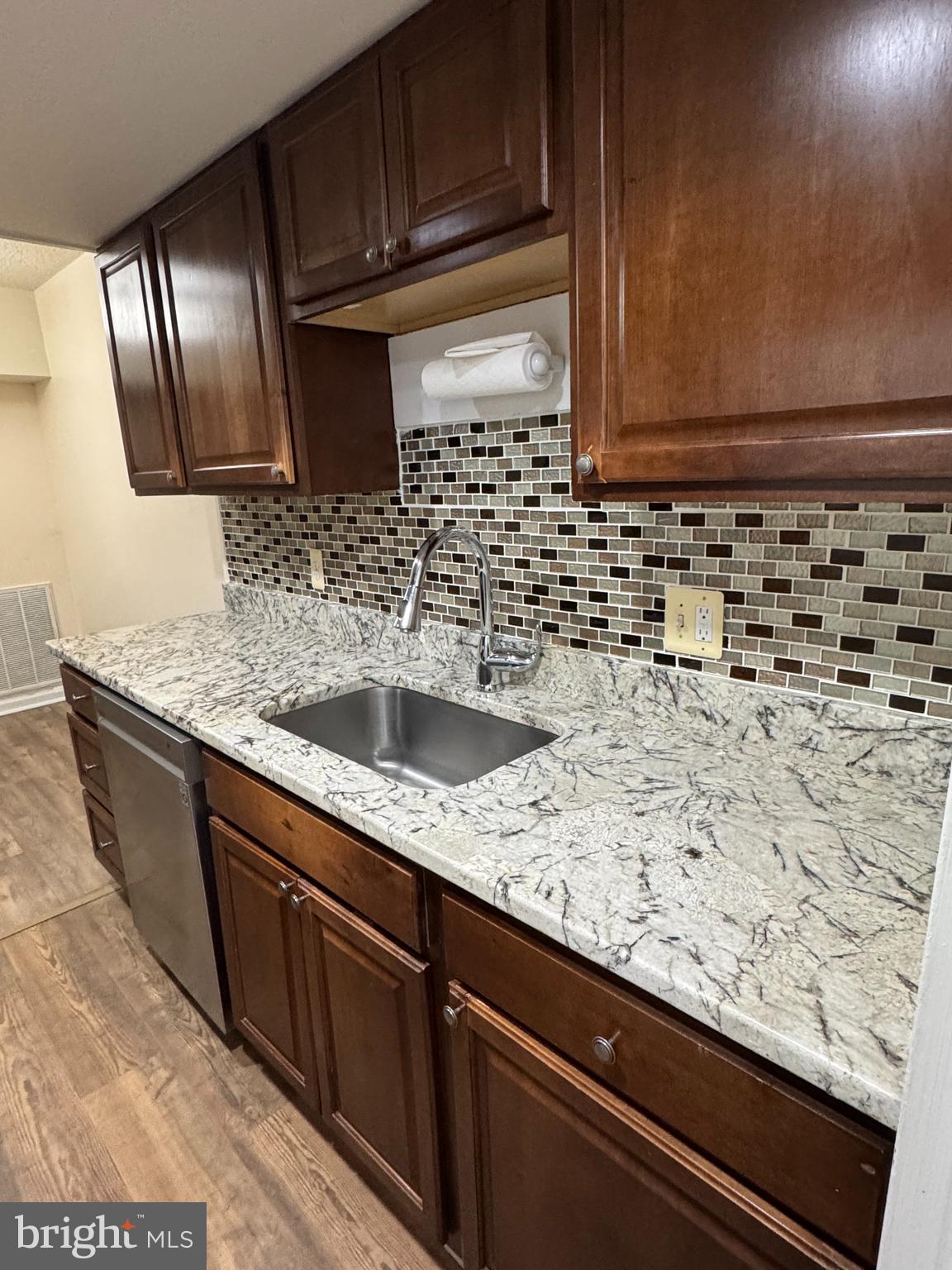 SHADOWOOD - Residential