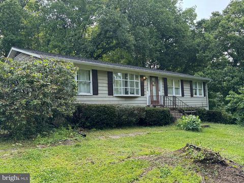 5577 STEPHEN REID ROAD HUNTINGTOWN MD 20639
