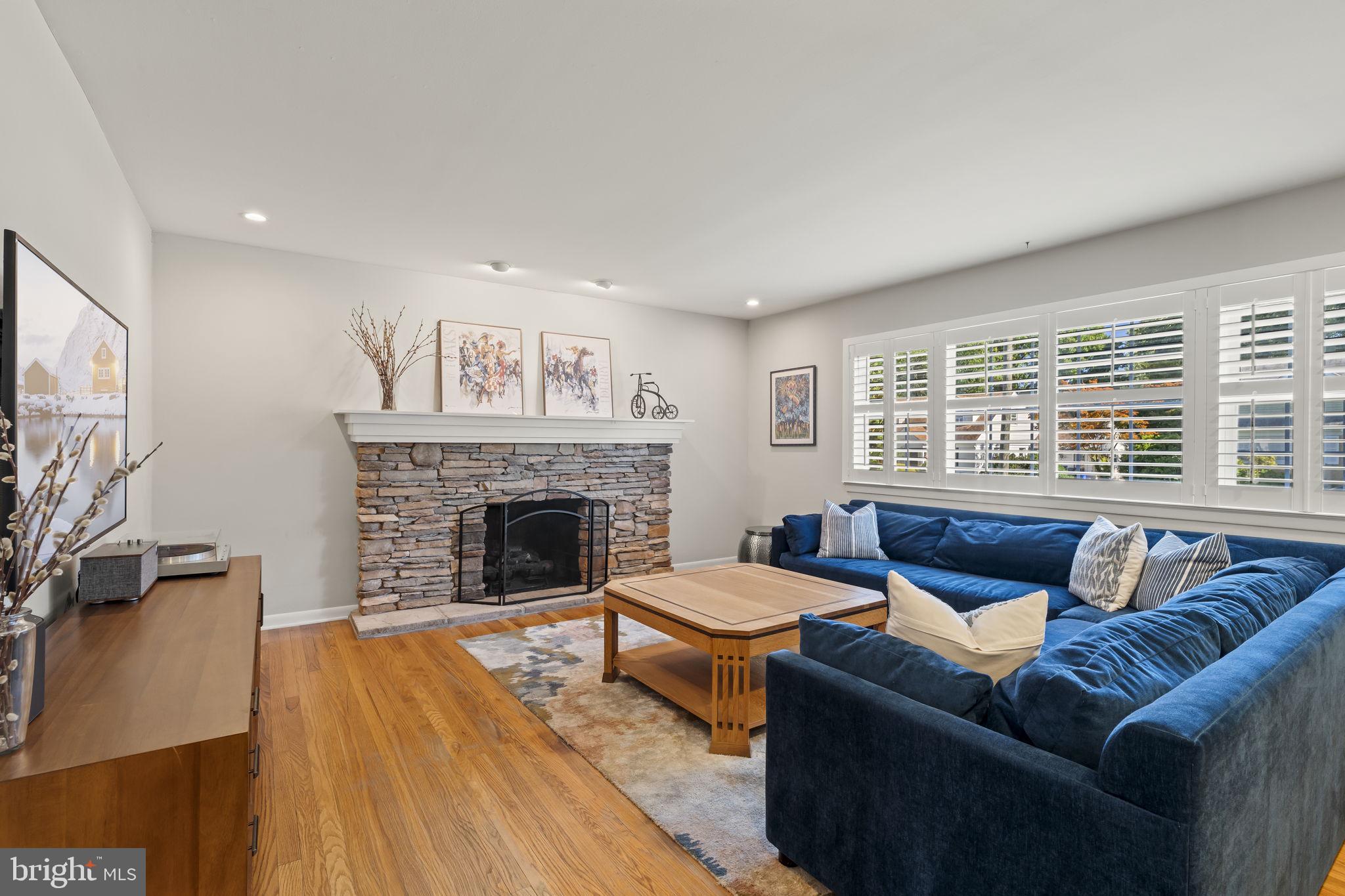 128 RODNEY CIRCLE