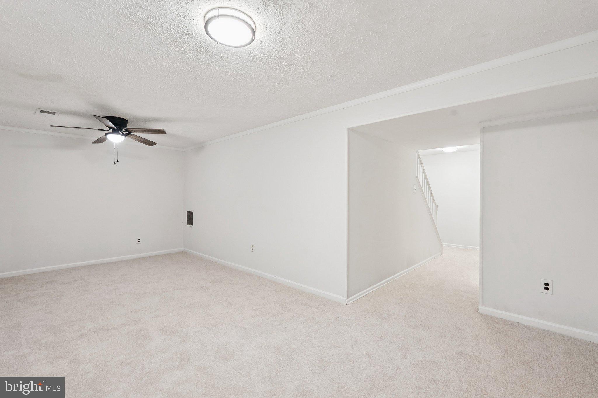 LAKE BRADDOCK - Residential Lease