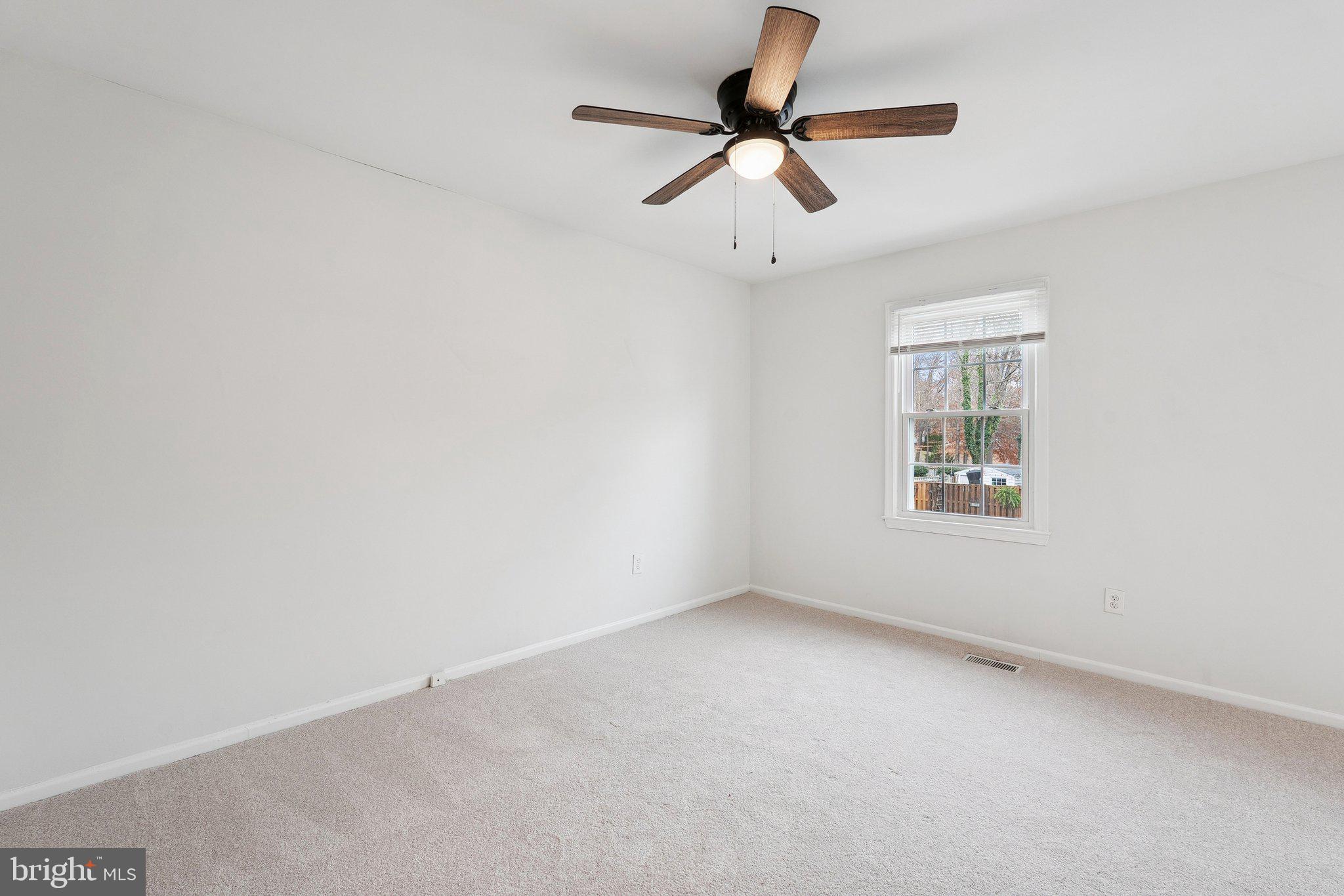 LAKE BRADDOCK - Residential Lease