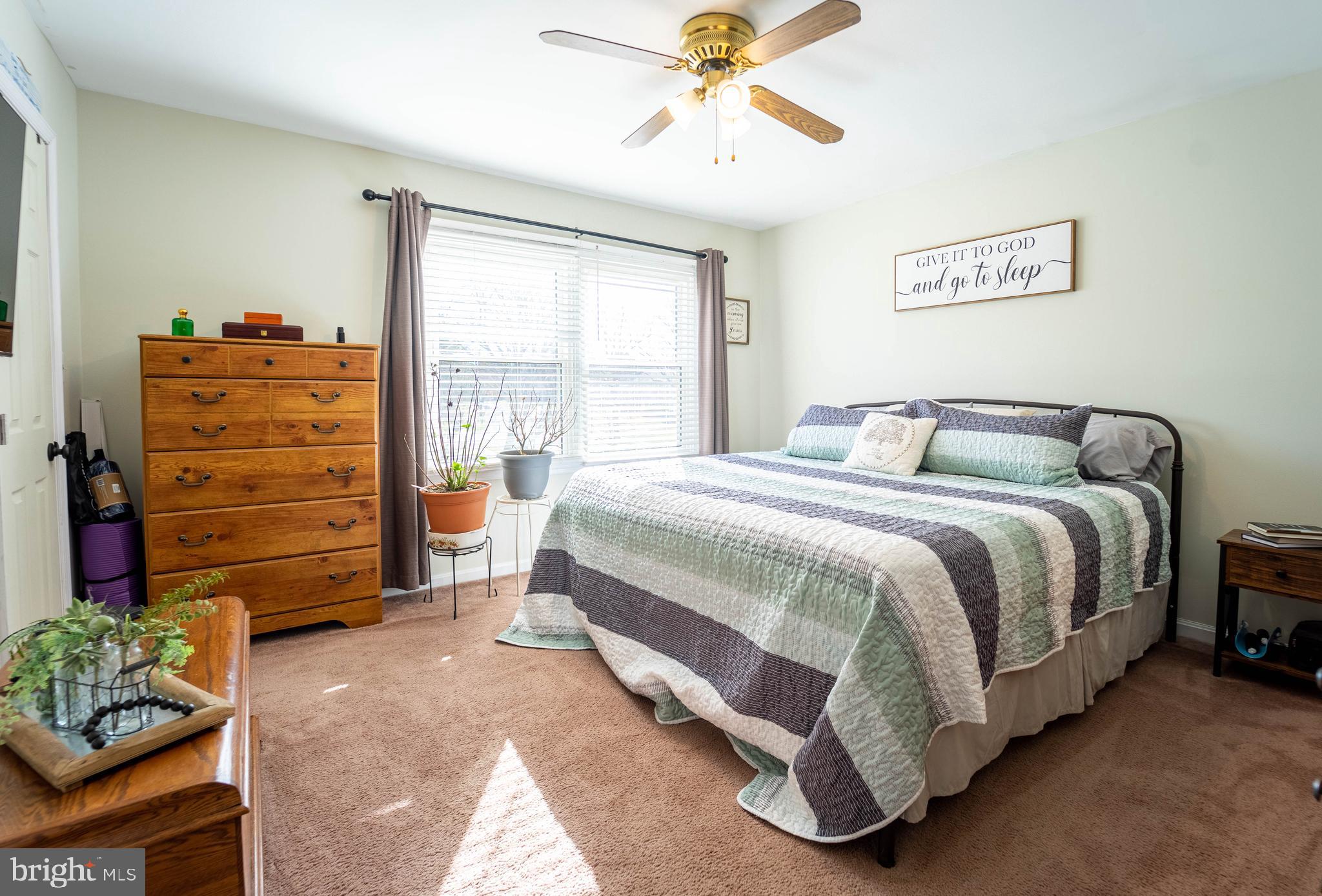 REVELL DOWNS - Residential