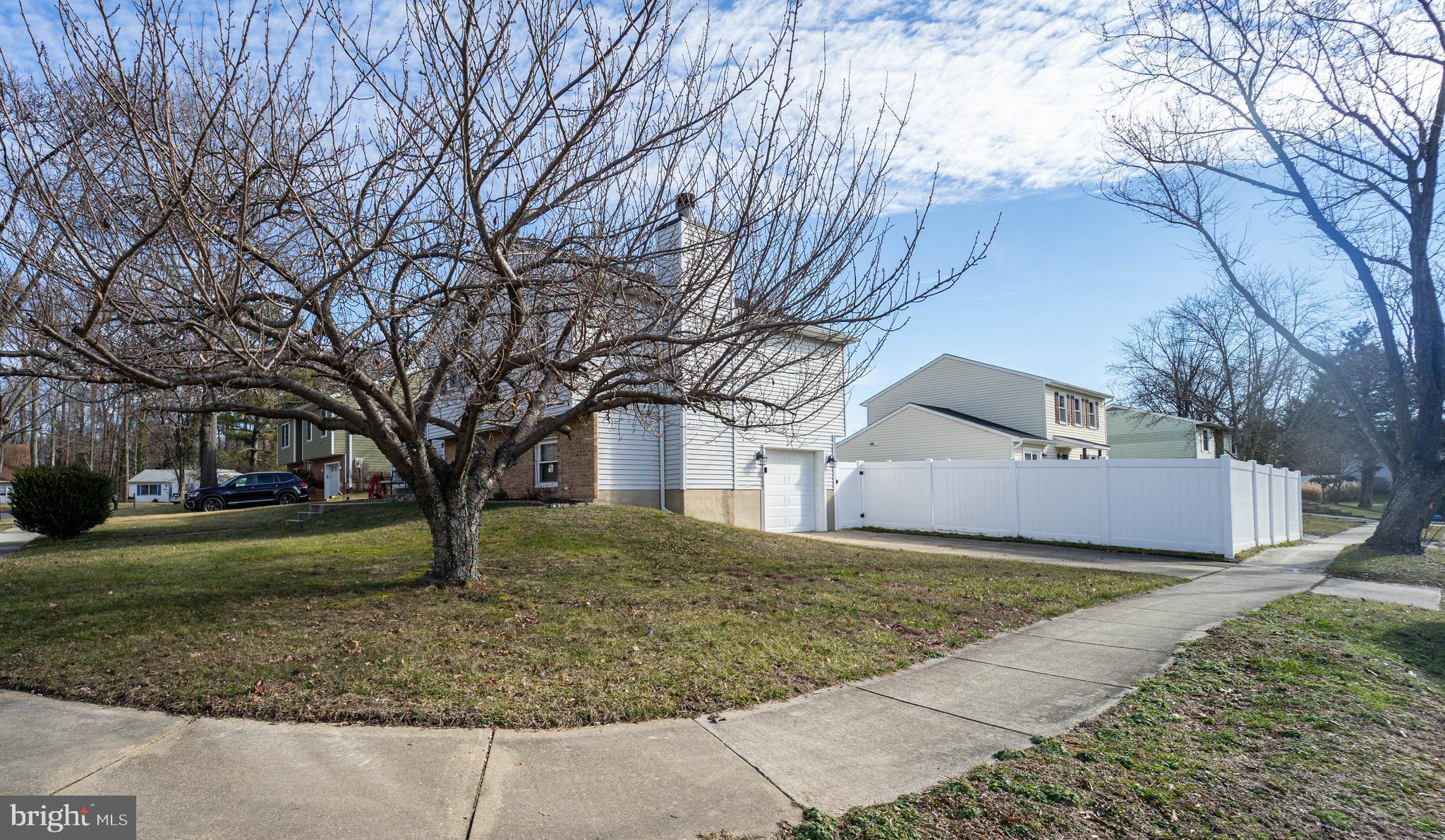 REVELL DOWNS - Residential