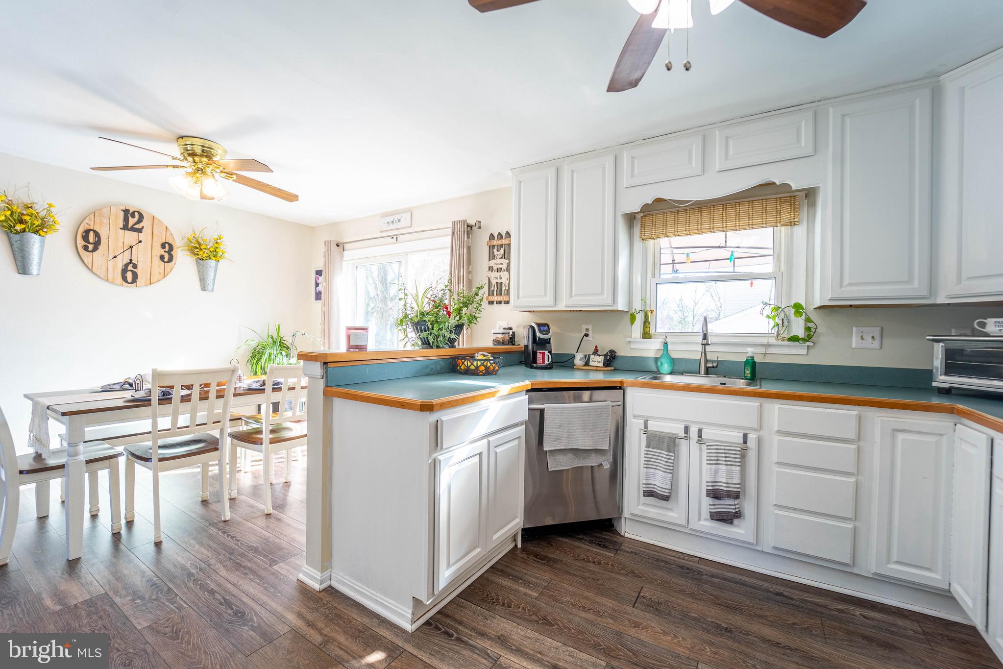 REVELL DOWNS - Residential