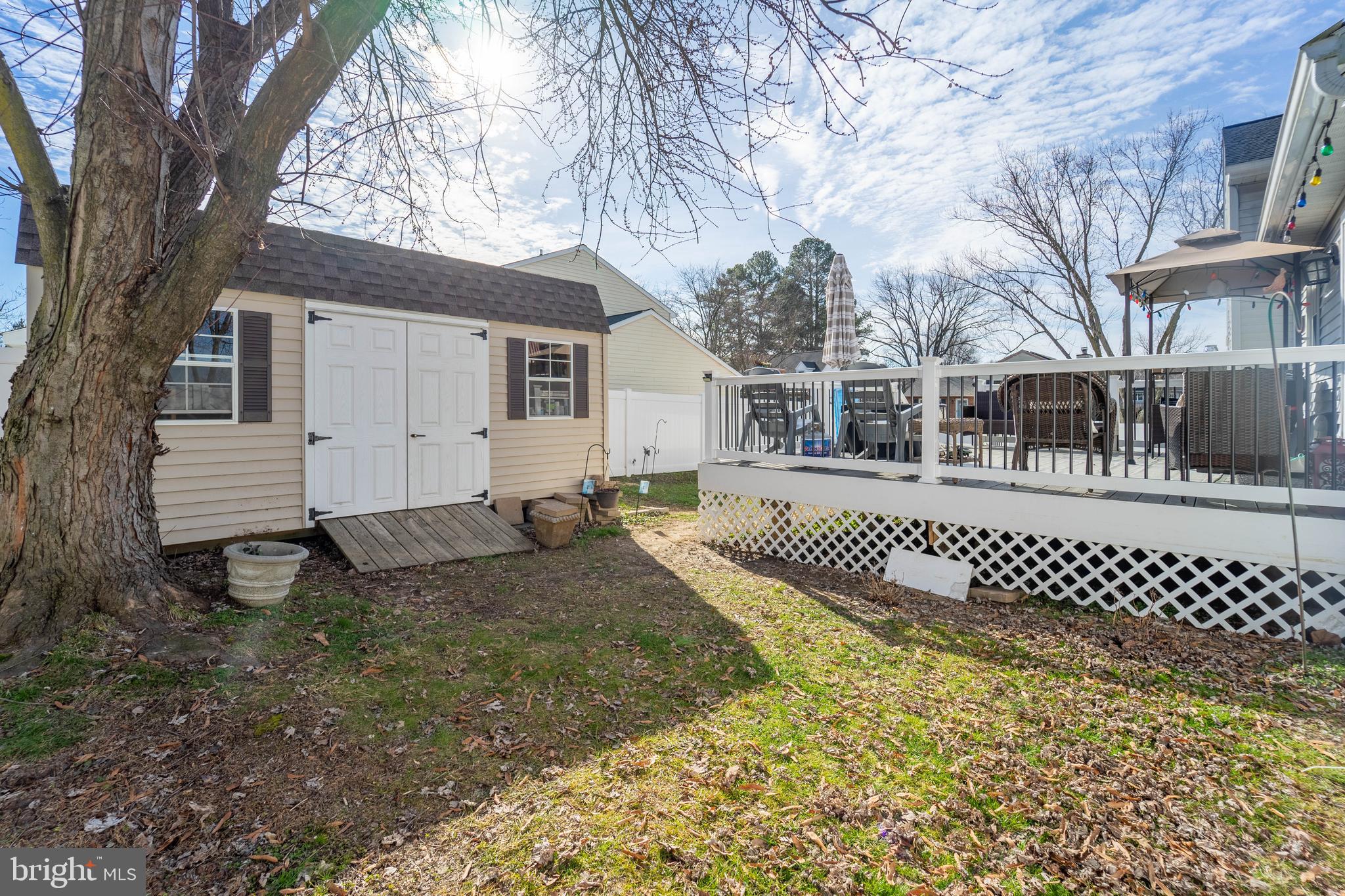 REVELL DOWNS - Residential