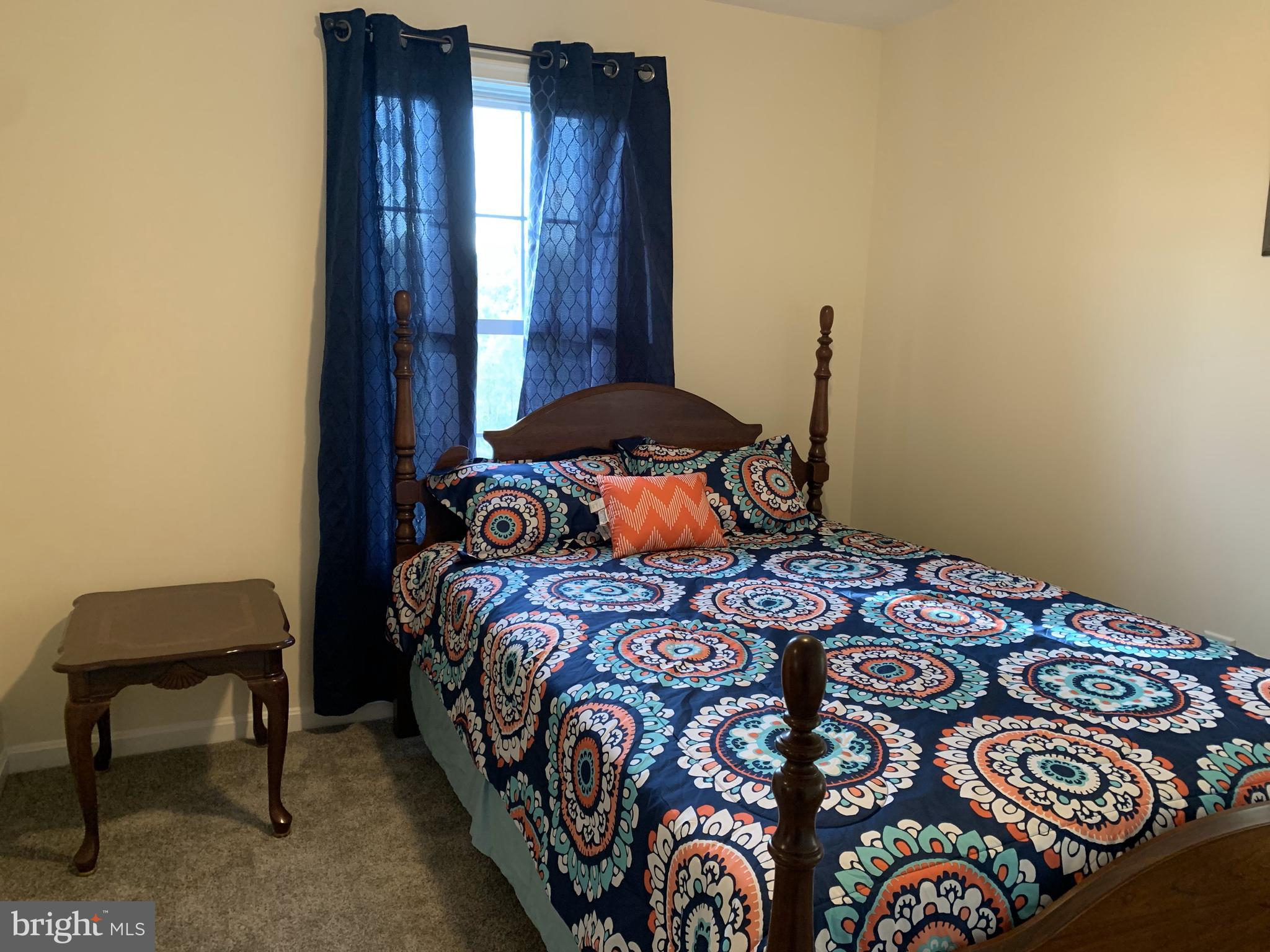 AMBER WOODS - Residential