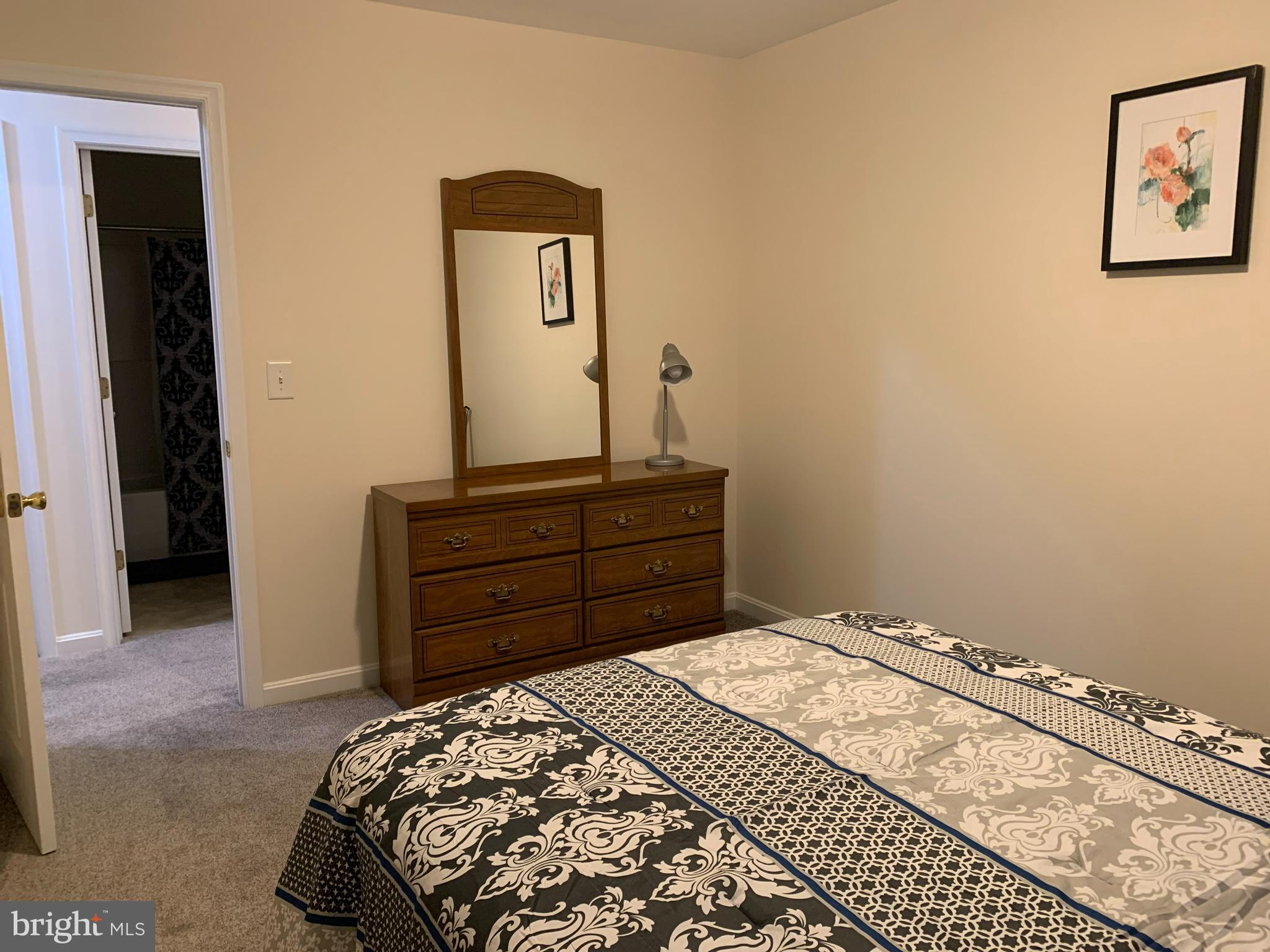 AMBER WOODS - Residential