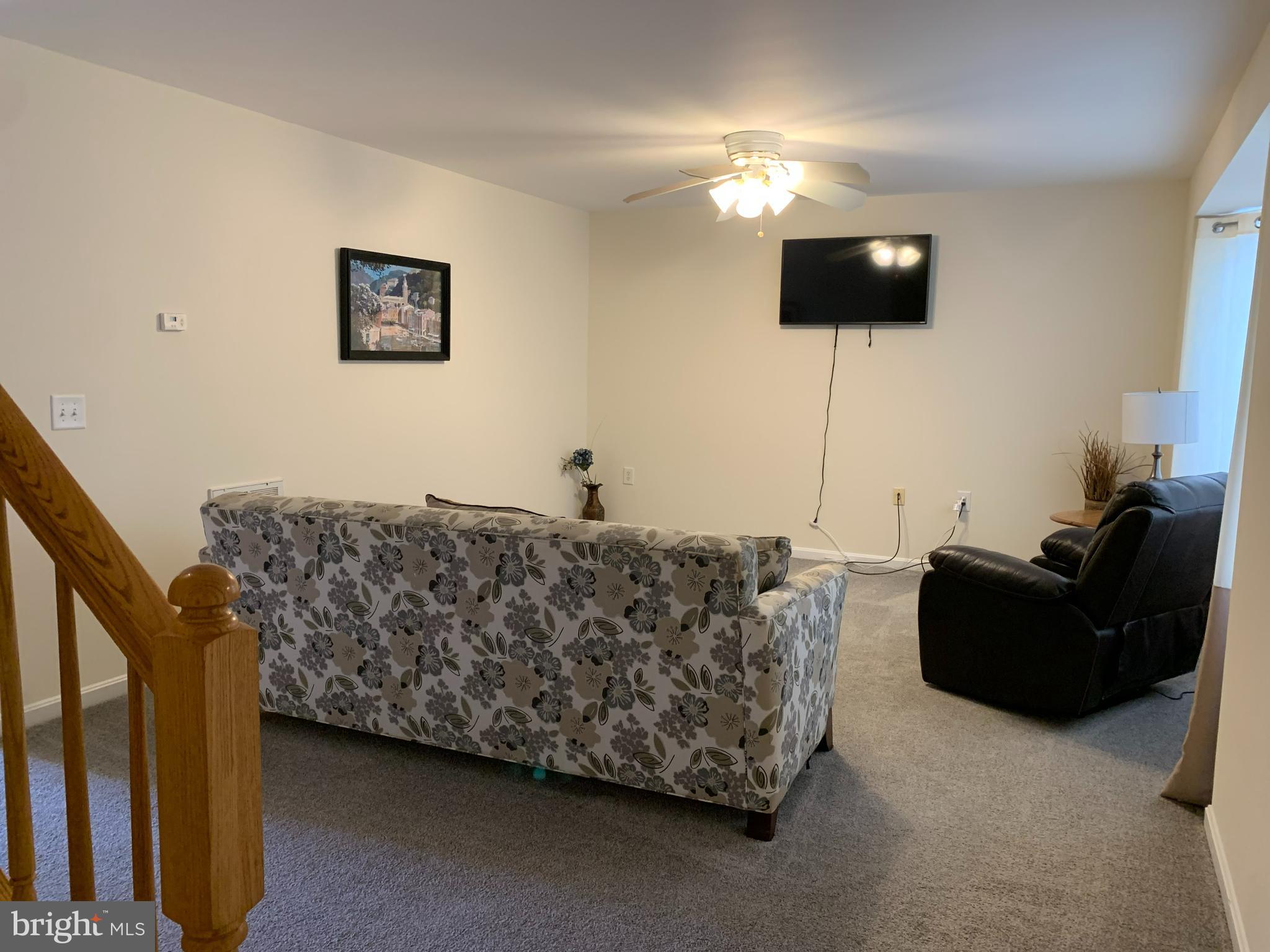 AMBER WOODS - Residential