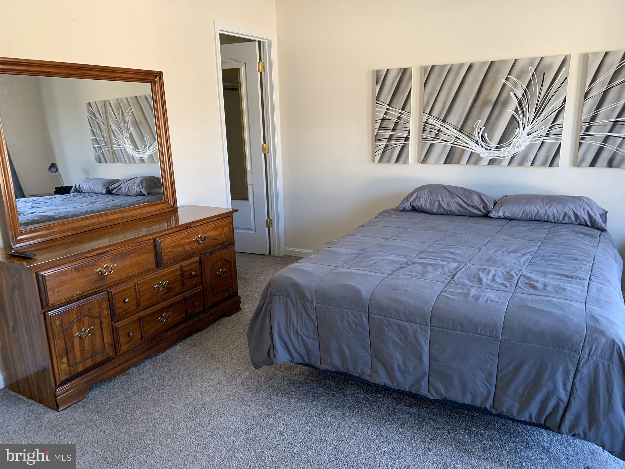 AMBER WOODS - Residential