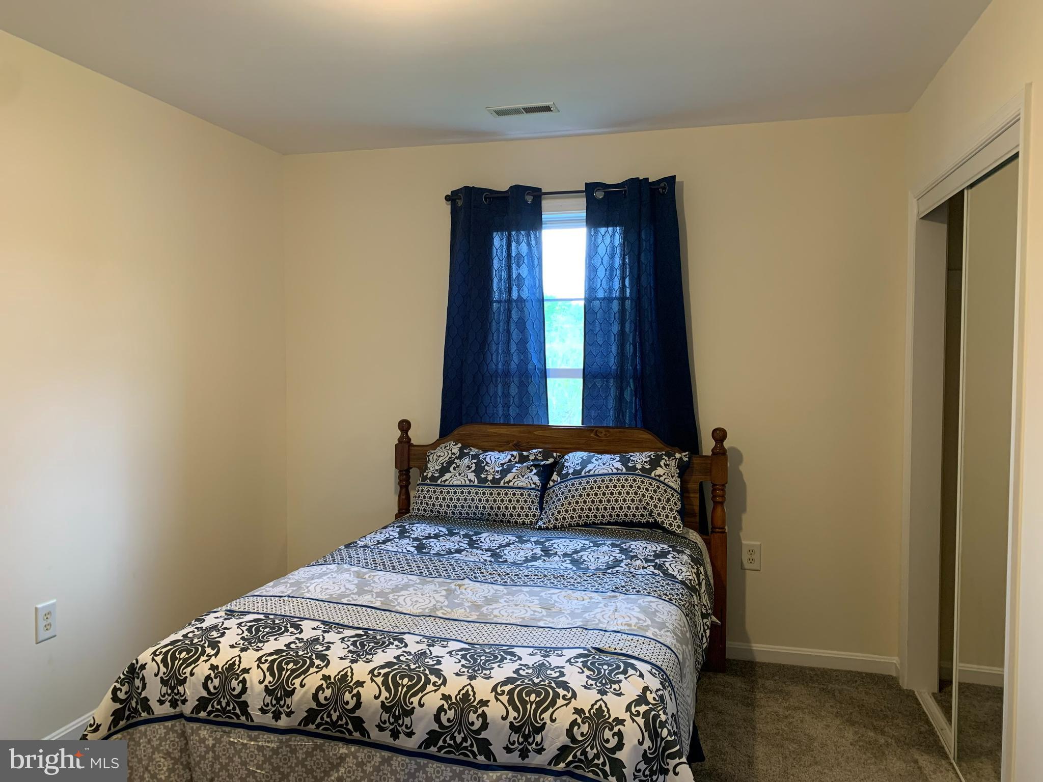 AMBER WOODS - Residential