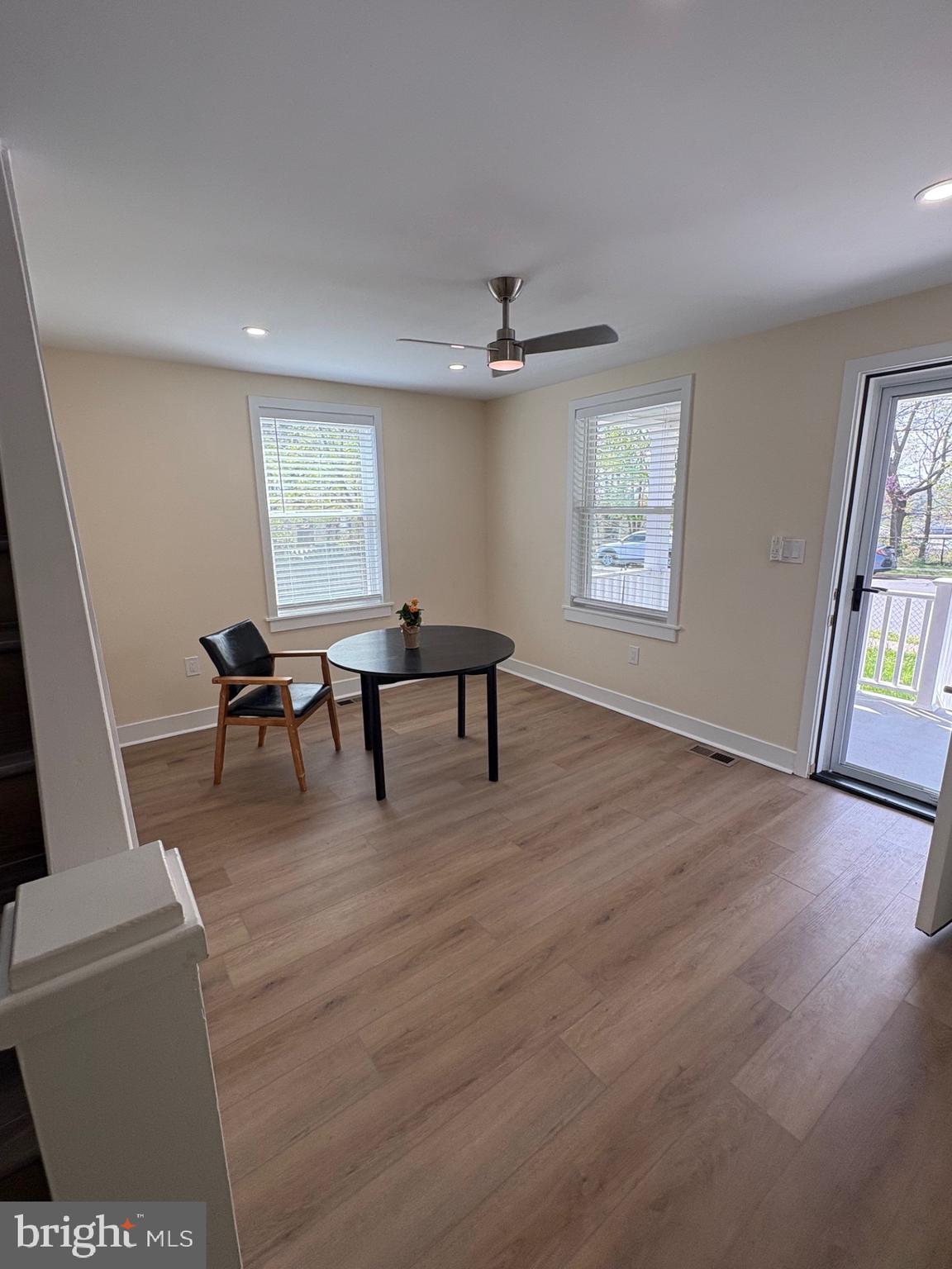 2449 S OAKLAND STREET