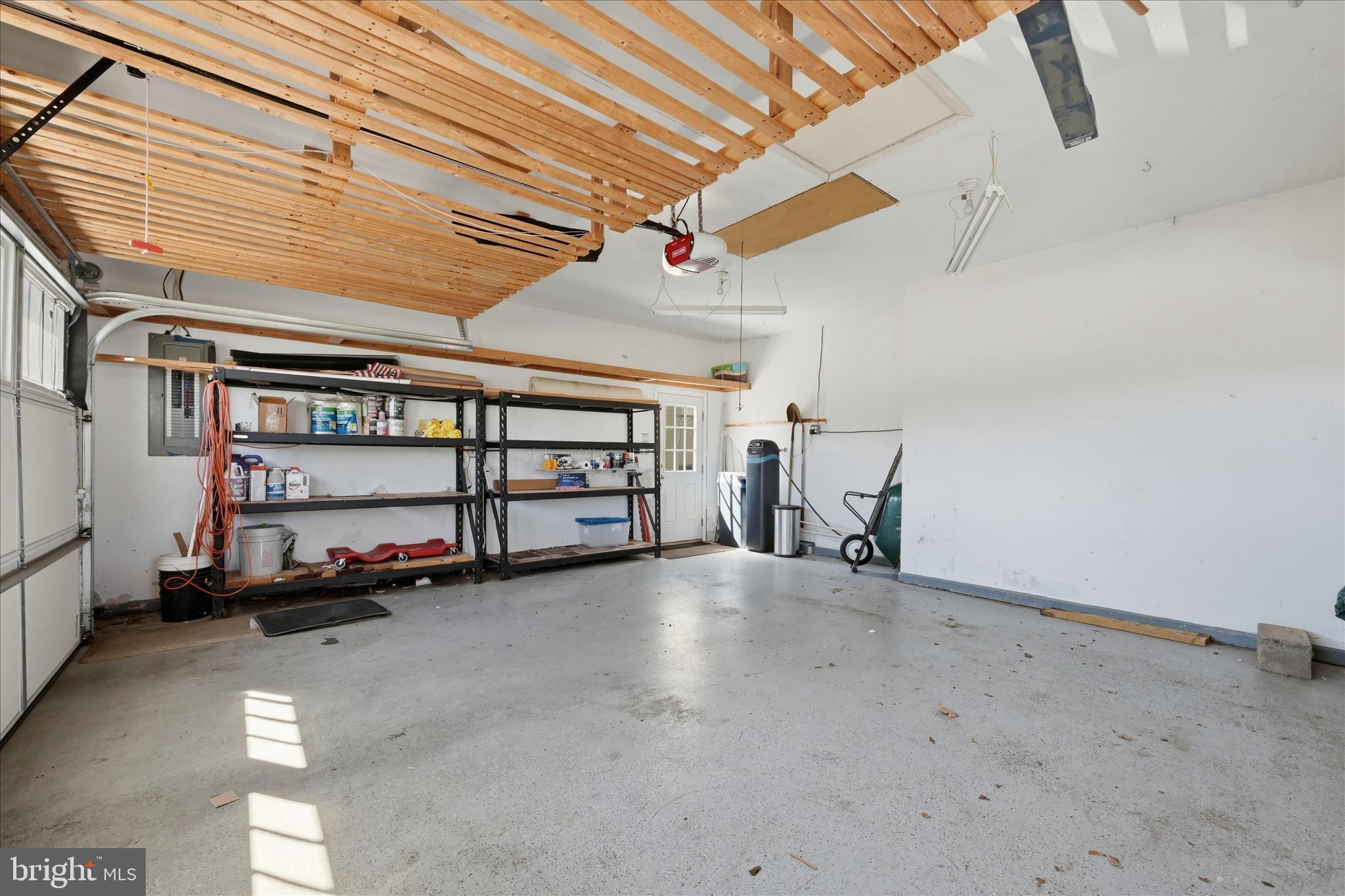 ALBIN VILLAGE - Residential