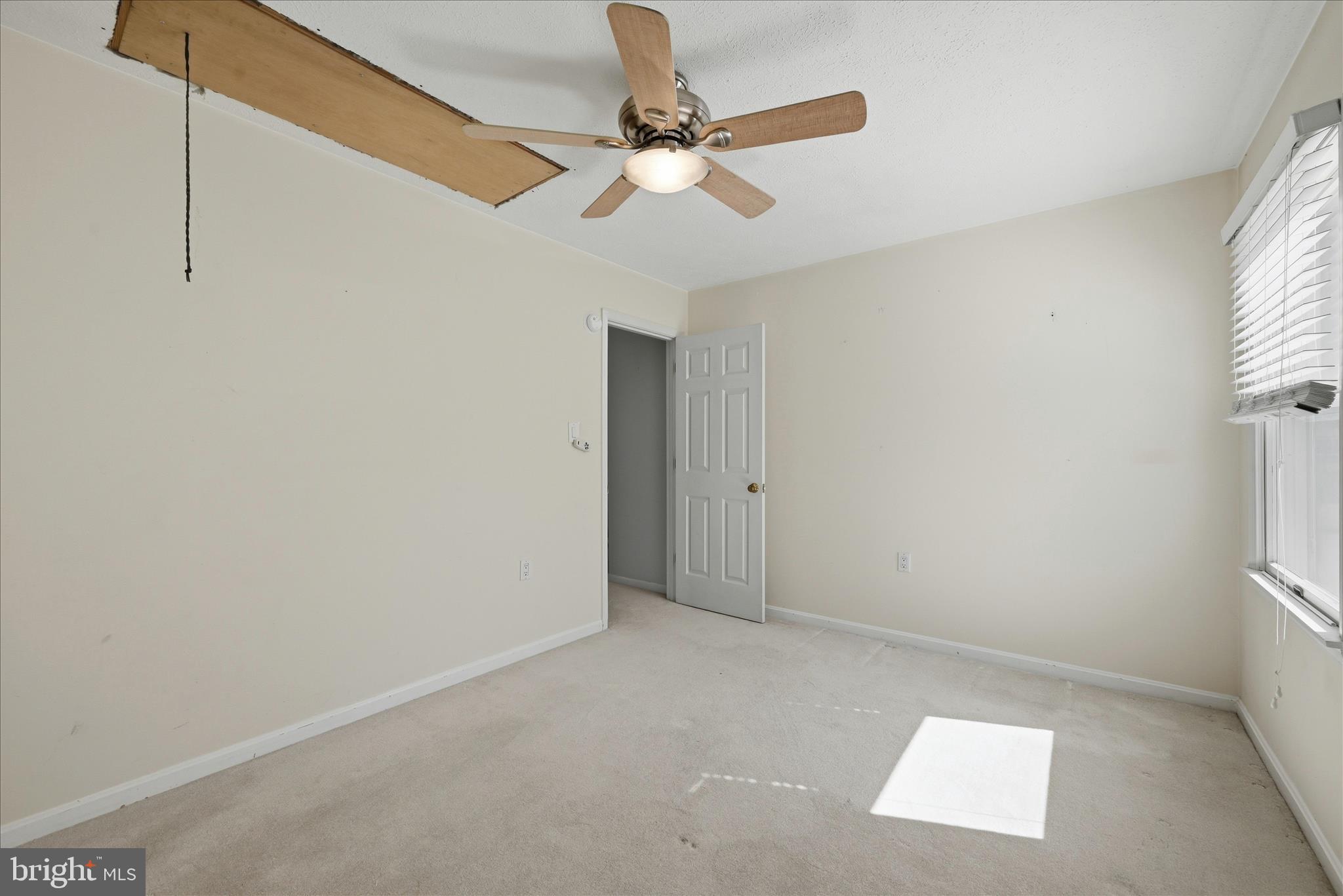 ALBIN VILLAGE - Residential