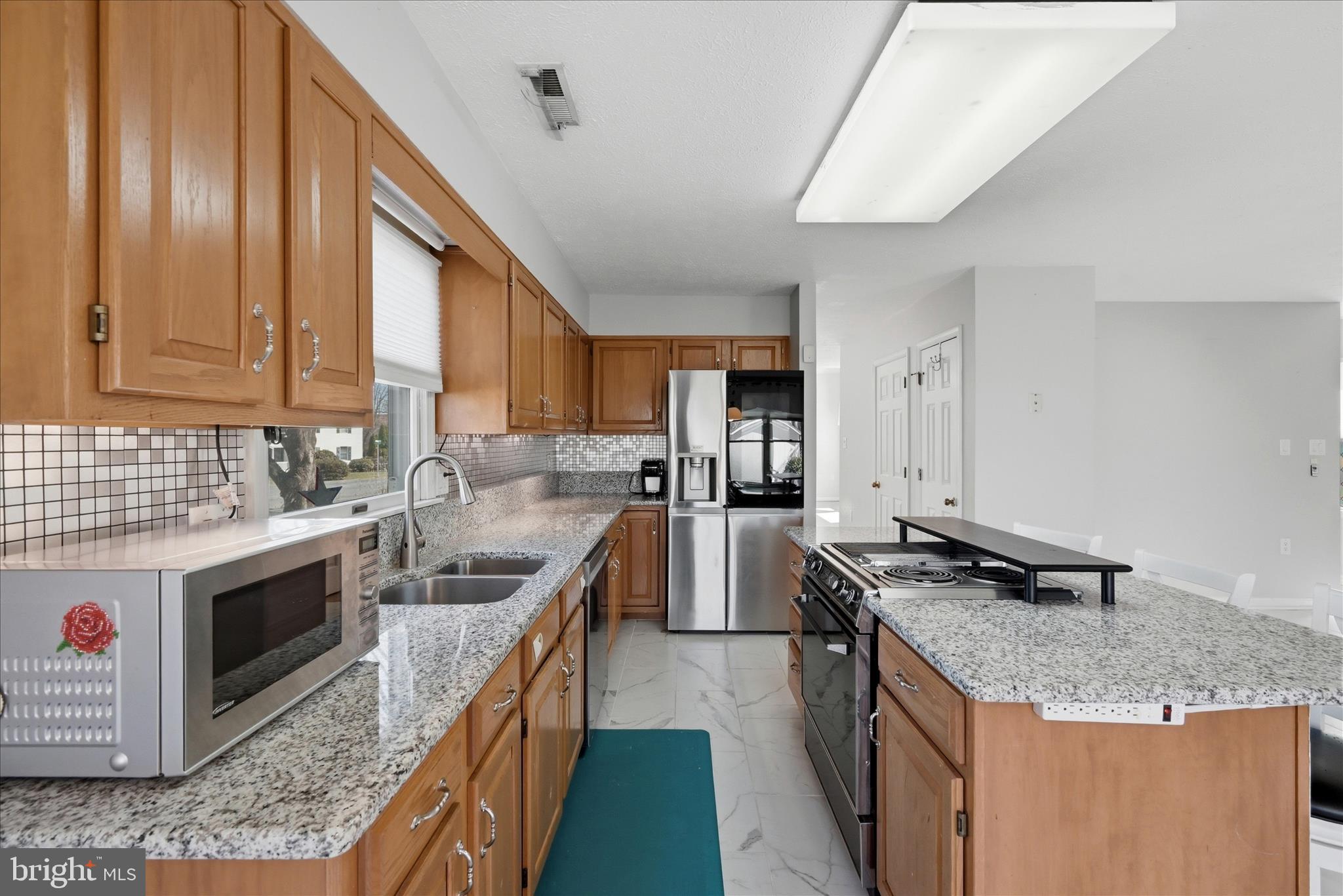 ALBIN VILLAGE - Residential