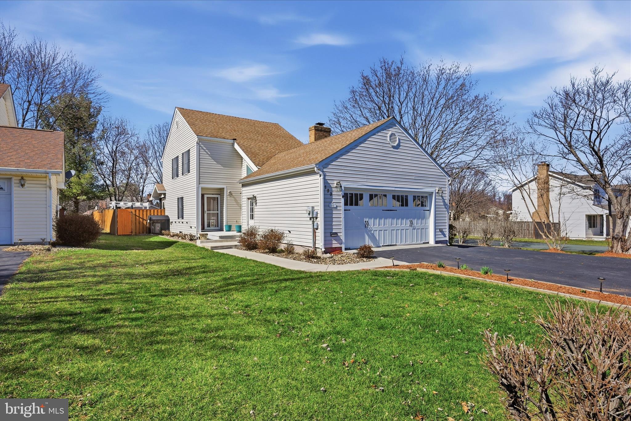 ALBIN VILLAGE - Residential