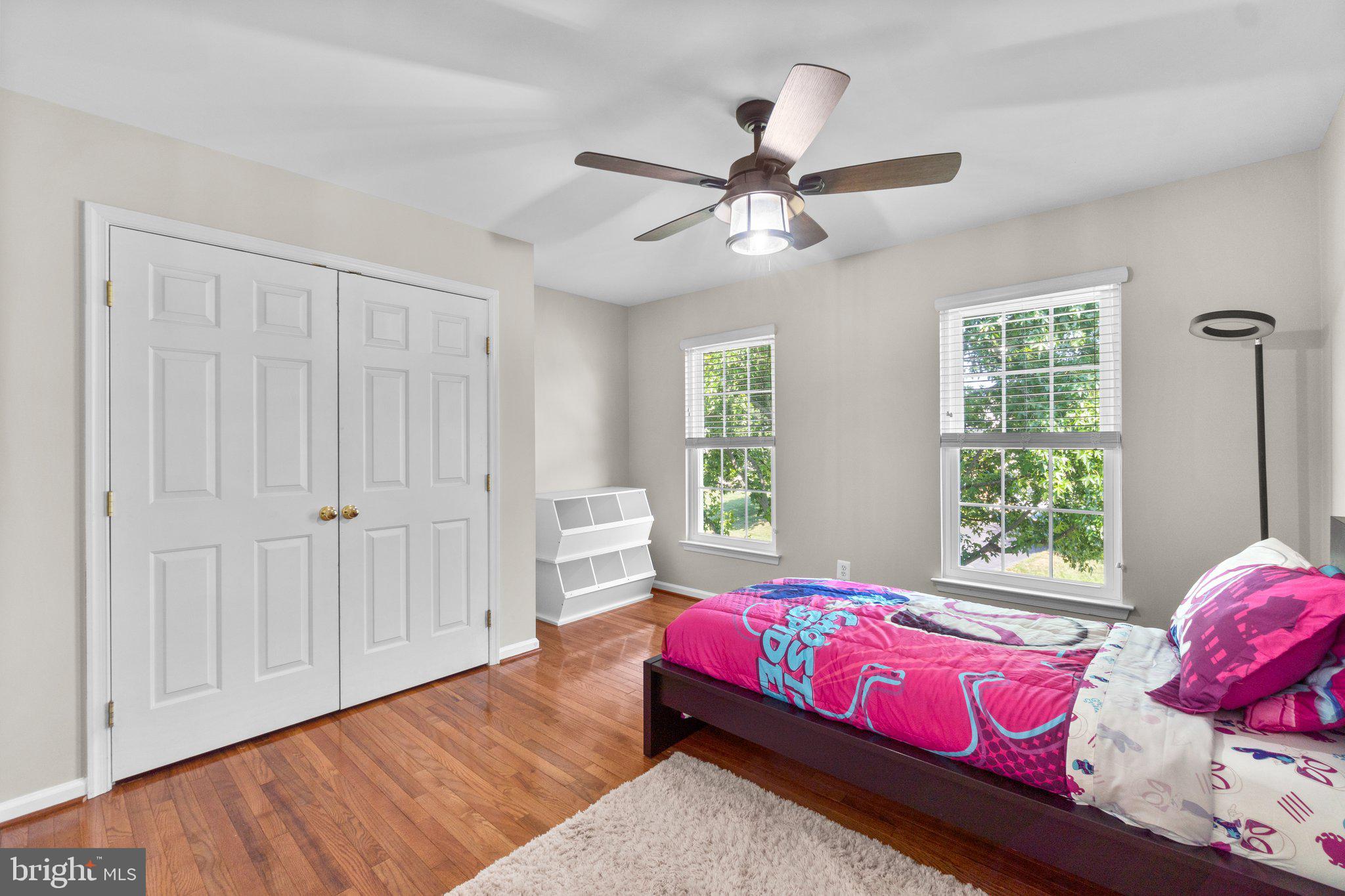 CAMBRIDGE FARMS - Residential