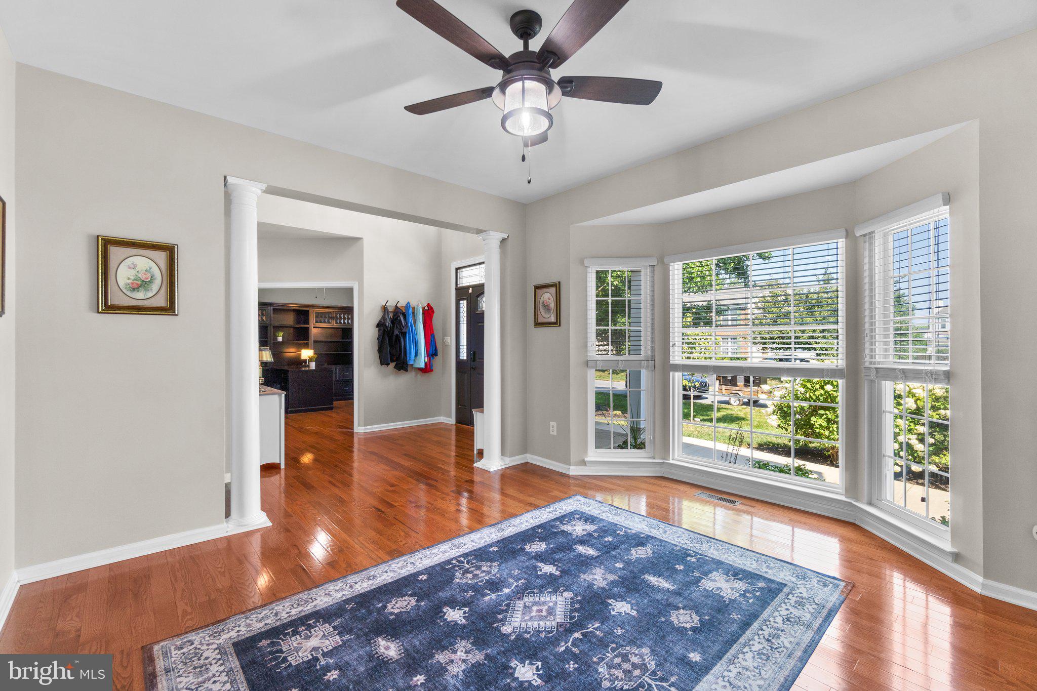 CAMBRIDGE FARMS - Residential