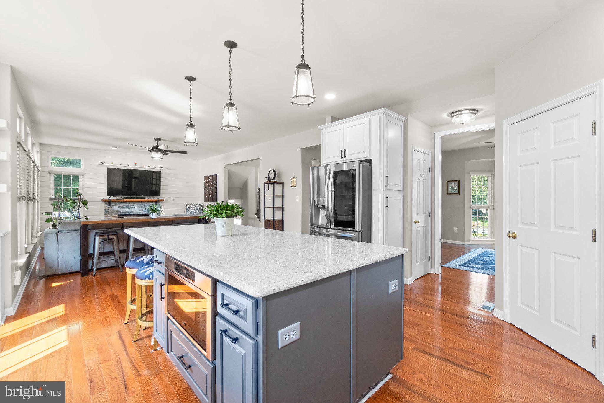 CAMBRIDGE FARMS - Residential