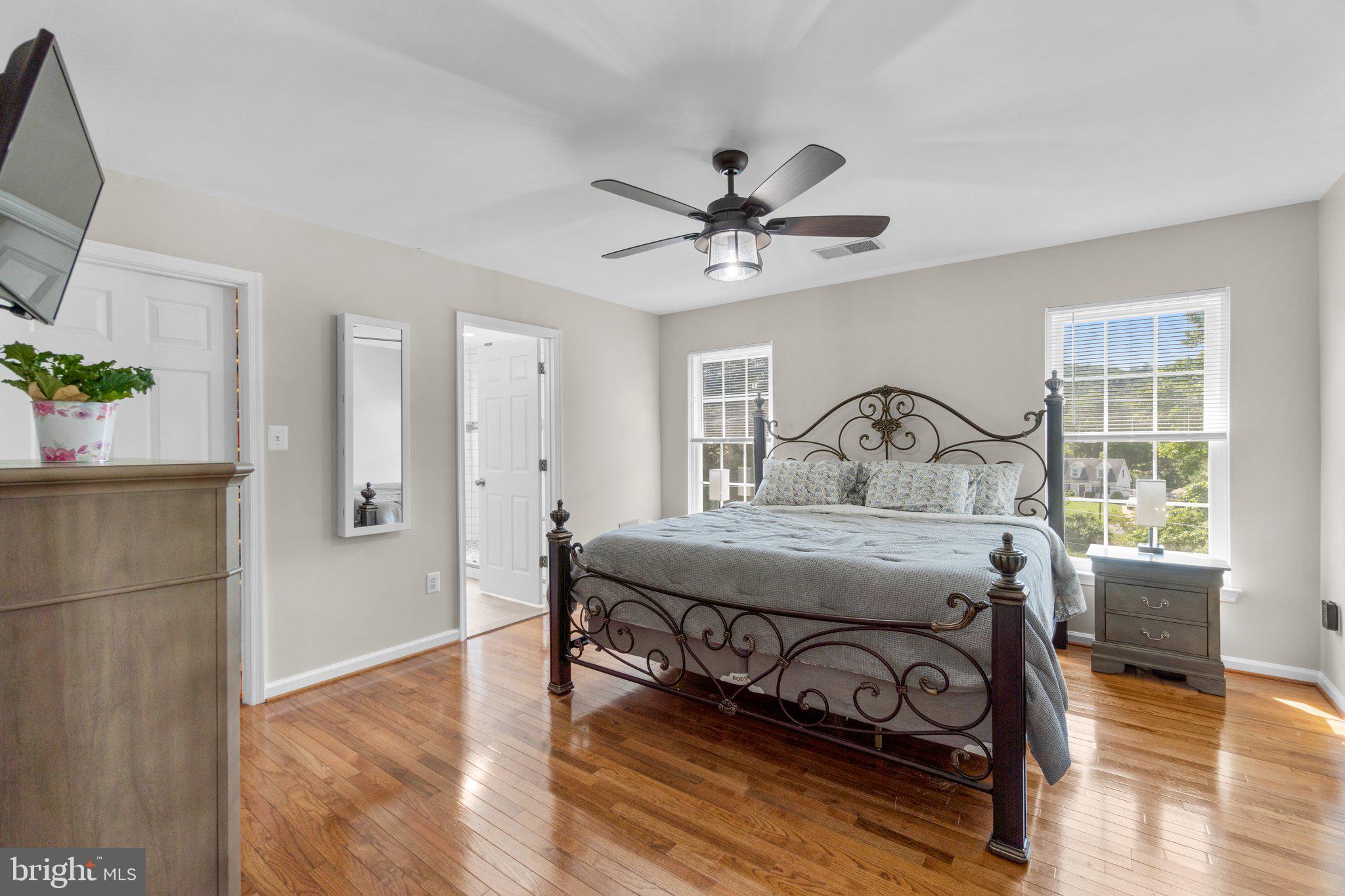 CAMBRIDGE FARMS - Residential