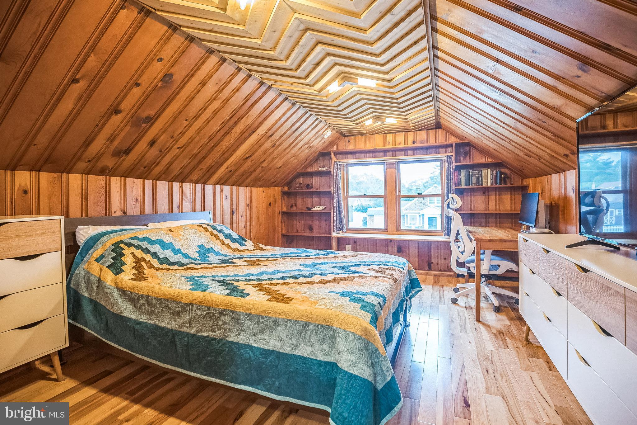 GLENSIDE - Residential