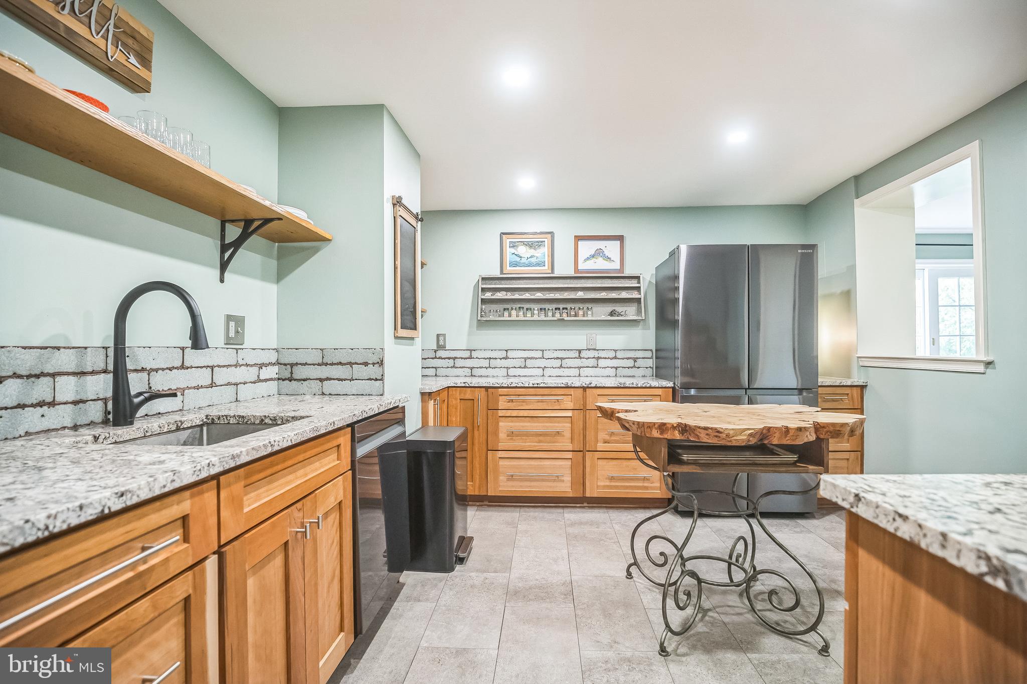GLENSIDE - Residential