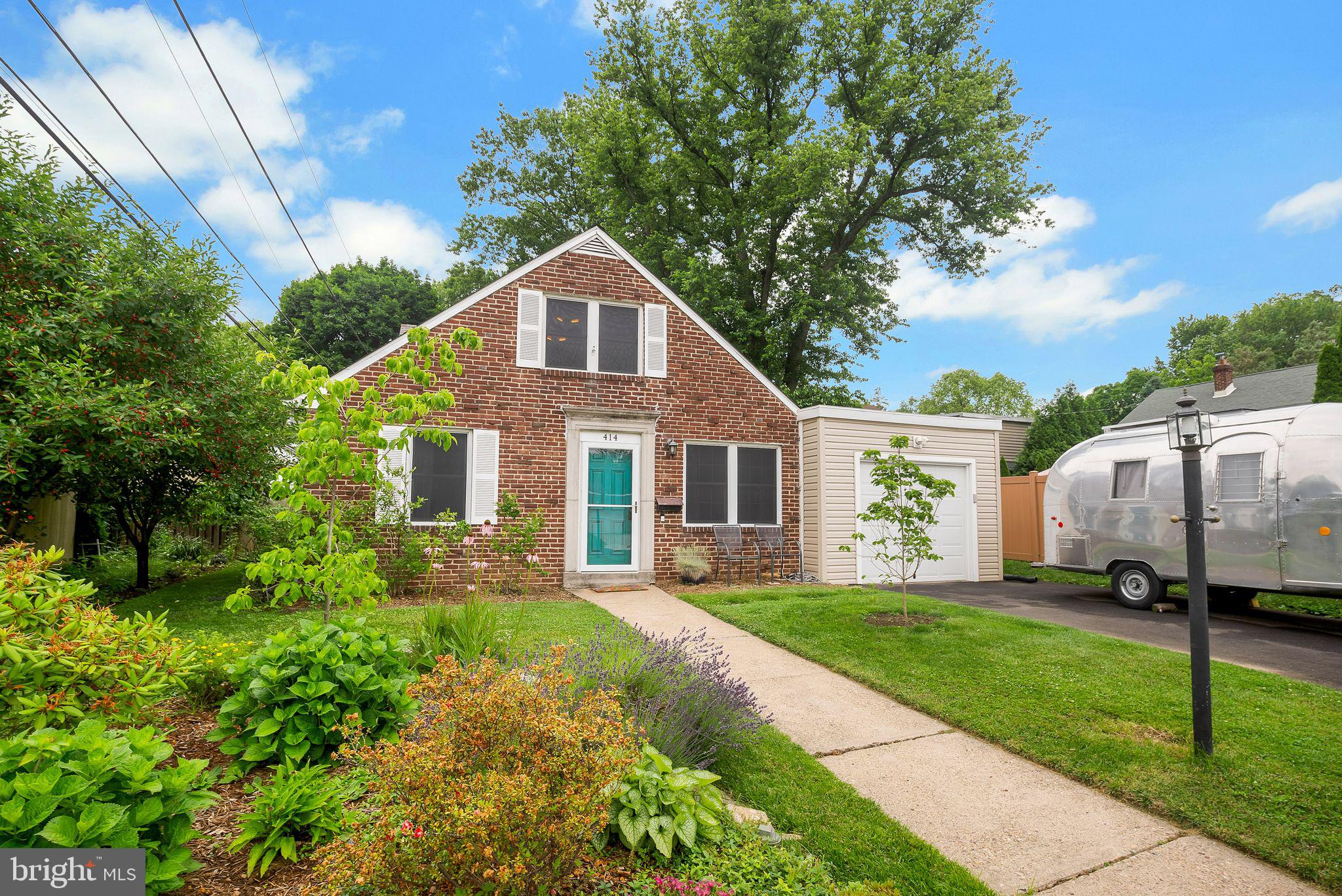 GLENSIDE - Residential