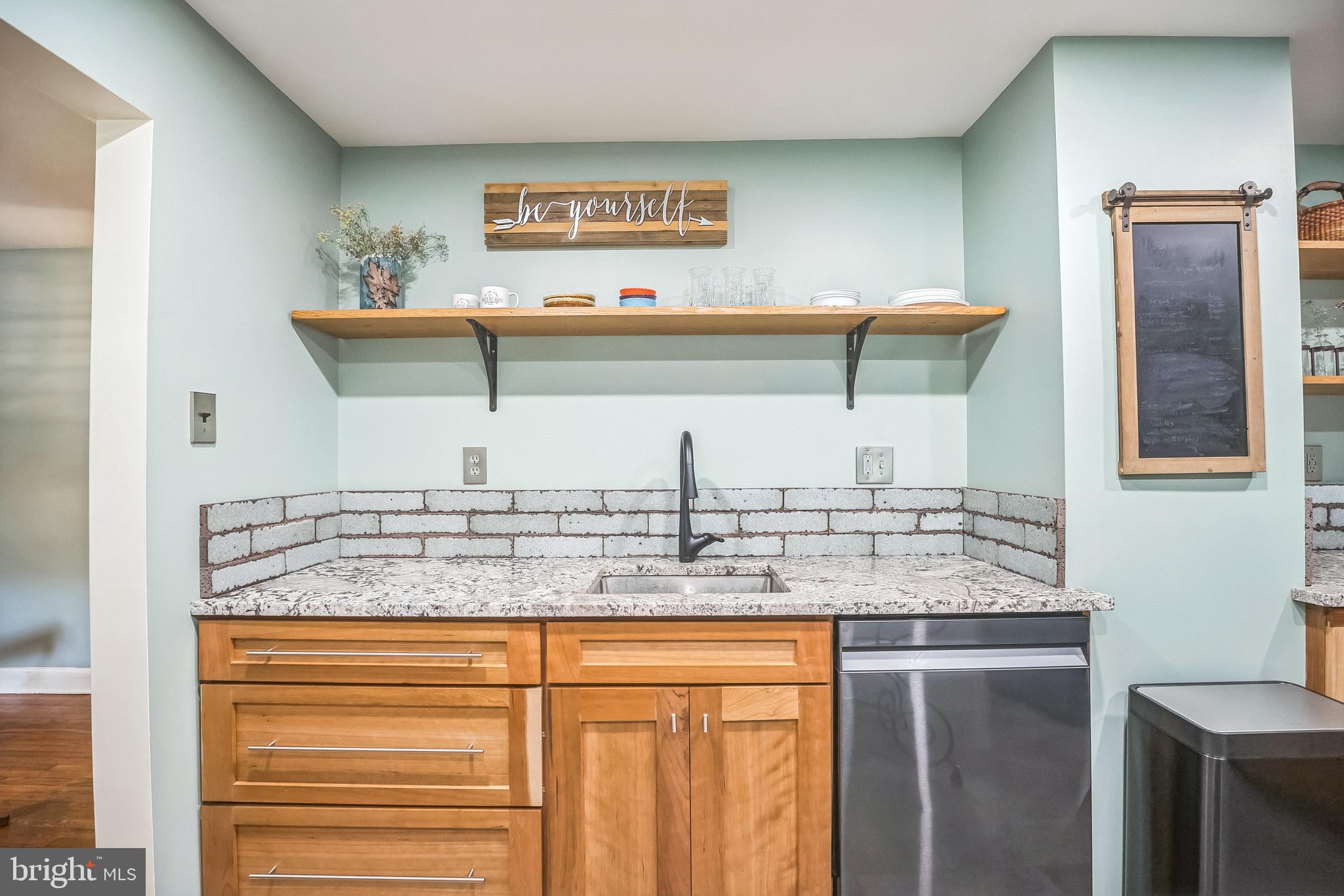 GLENSIDE - Residential