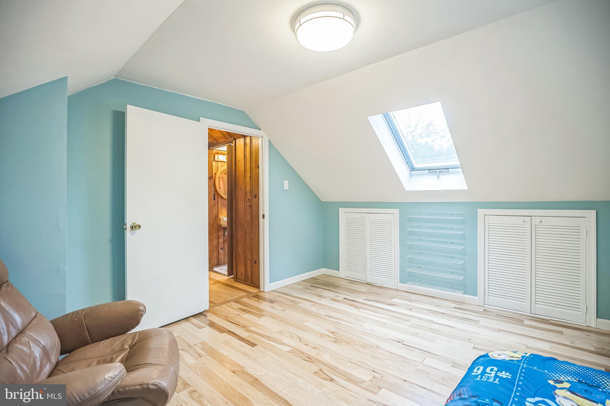 GLENSIDE - Residential
