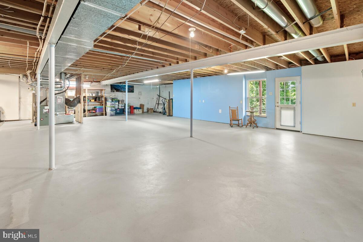 CAMBRIDGE FARMS - Residential