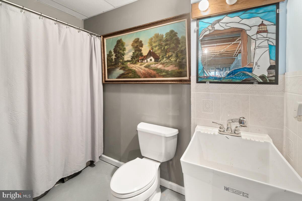 CAMBRIDGE FARMS - Residential