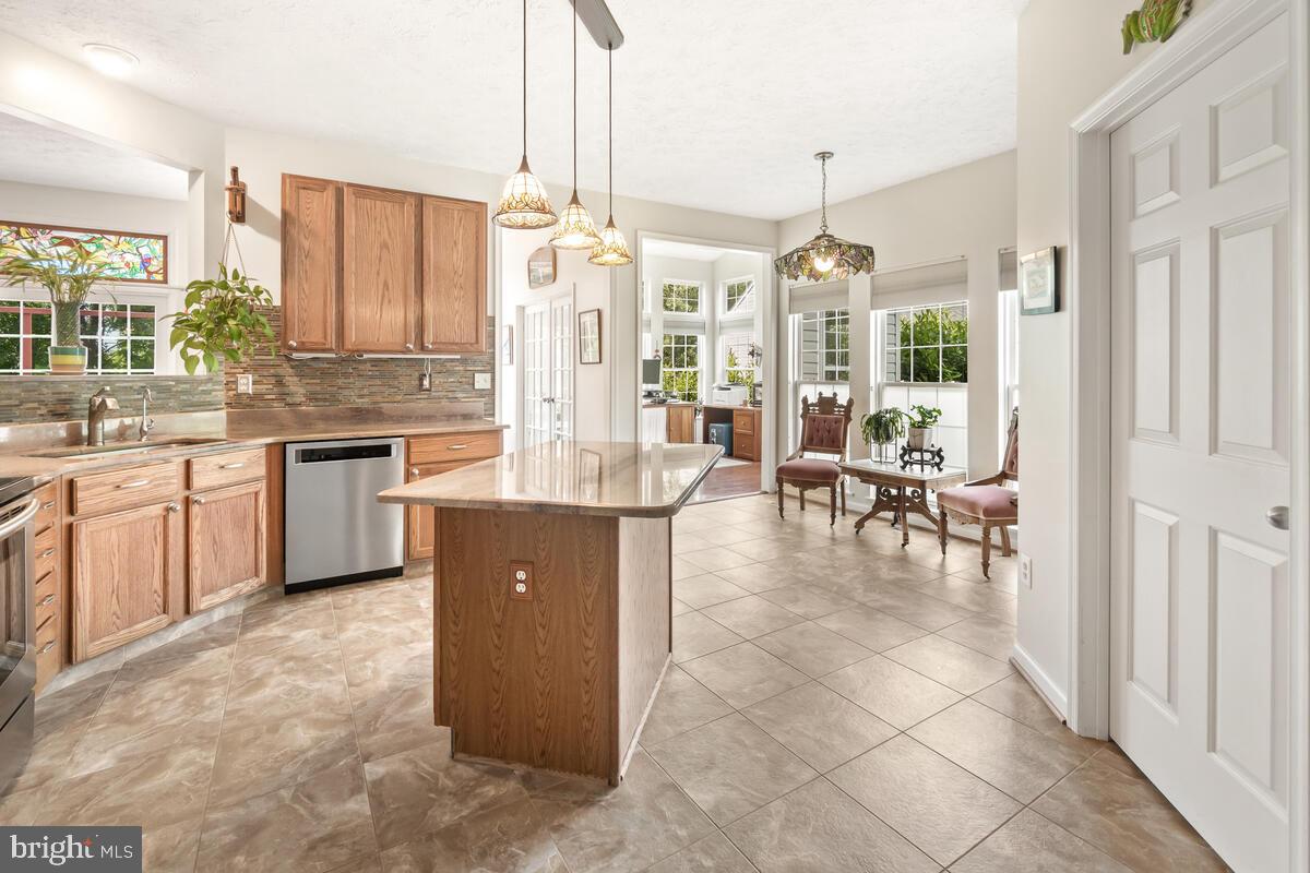 CAMBRIDGE FARMS - Residential