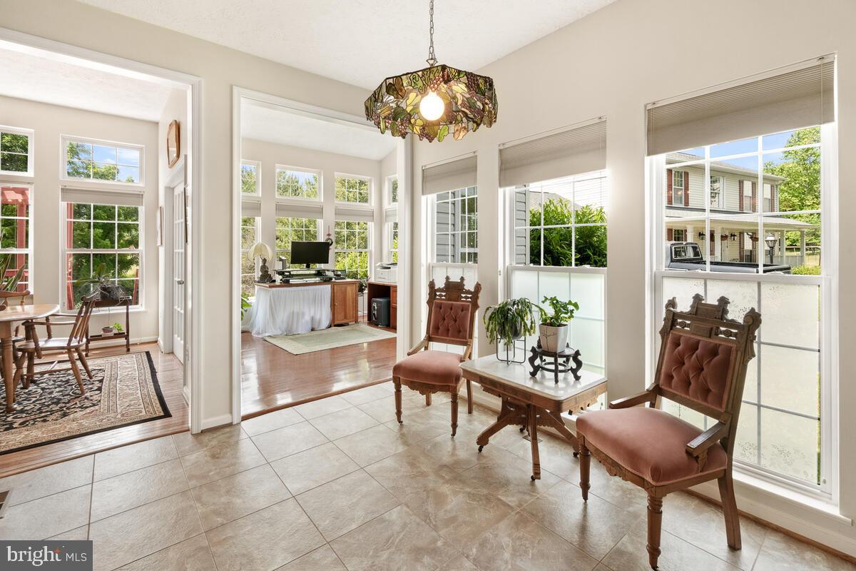 CAMBRIDGE FARMS - Residential