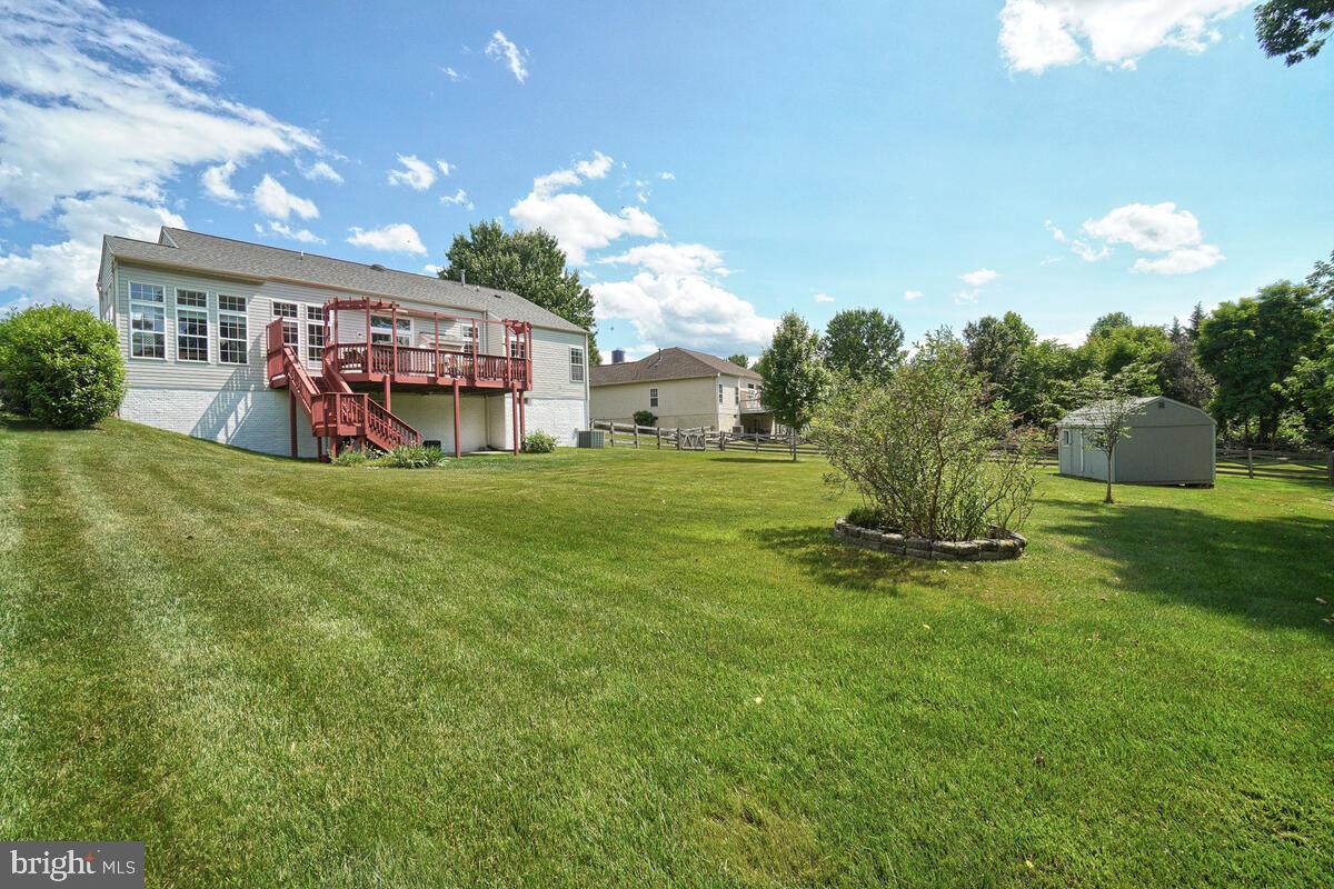 CAMBRIDGE FARMS - Residential