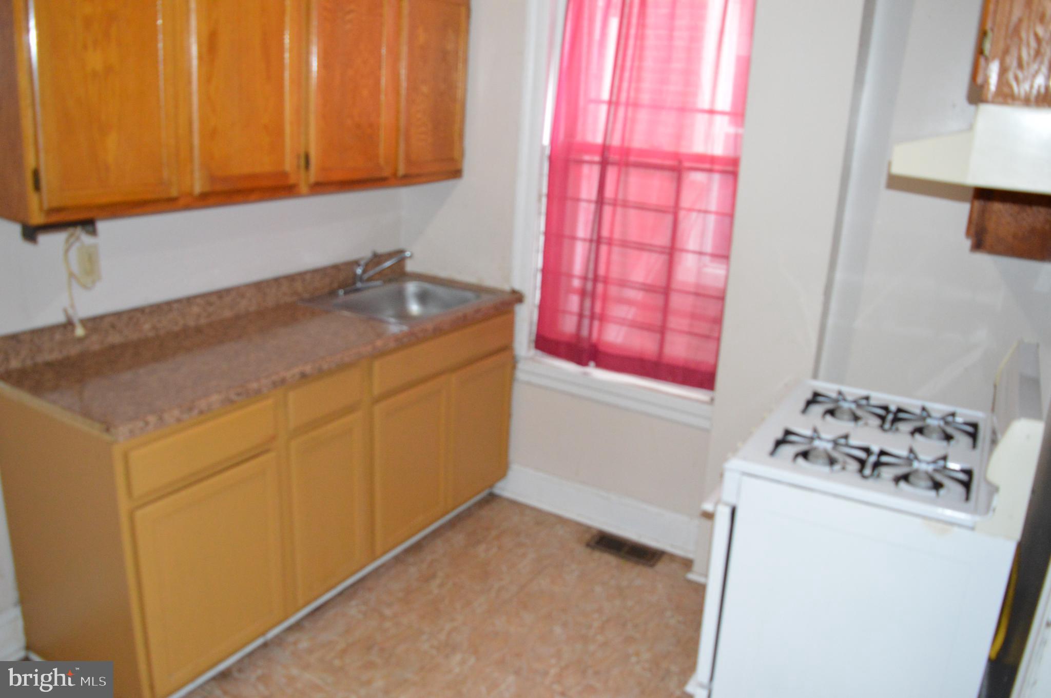 WEST PHILADELPHIA - Residential